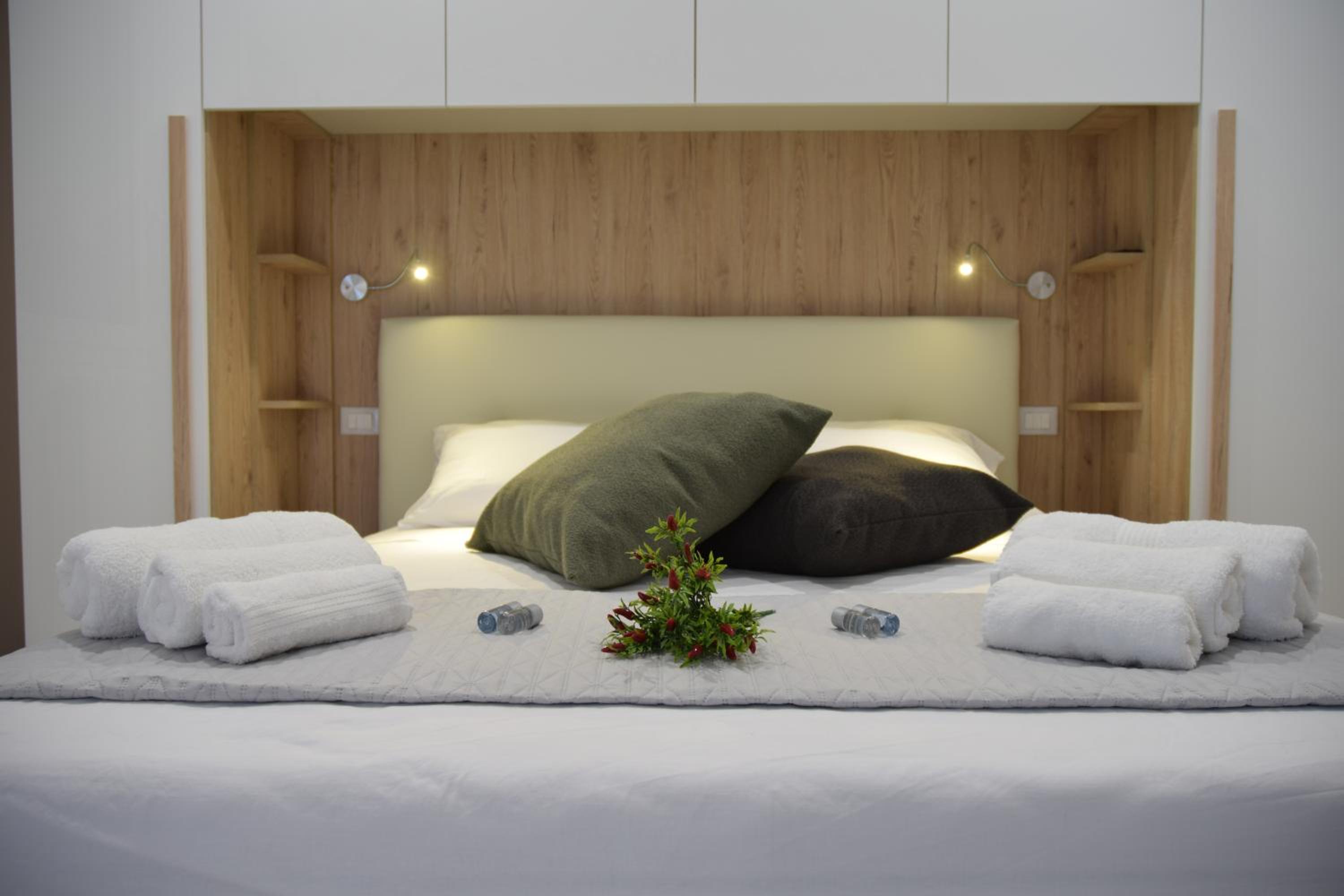 Double Room with Private Bathroom photo 1