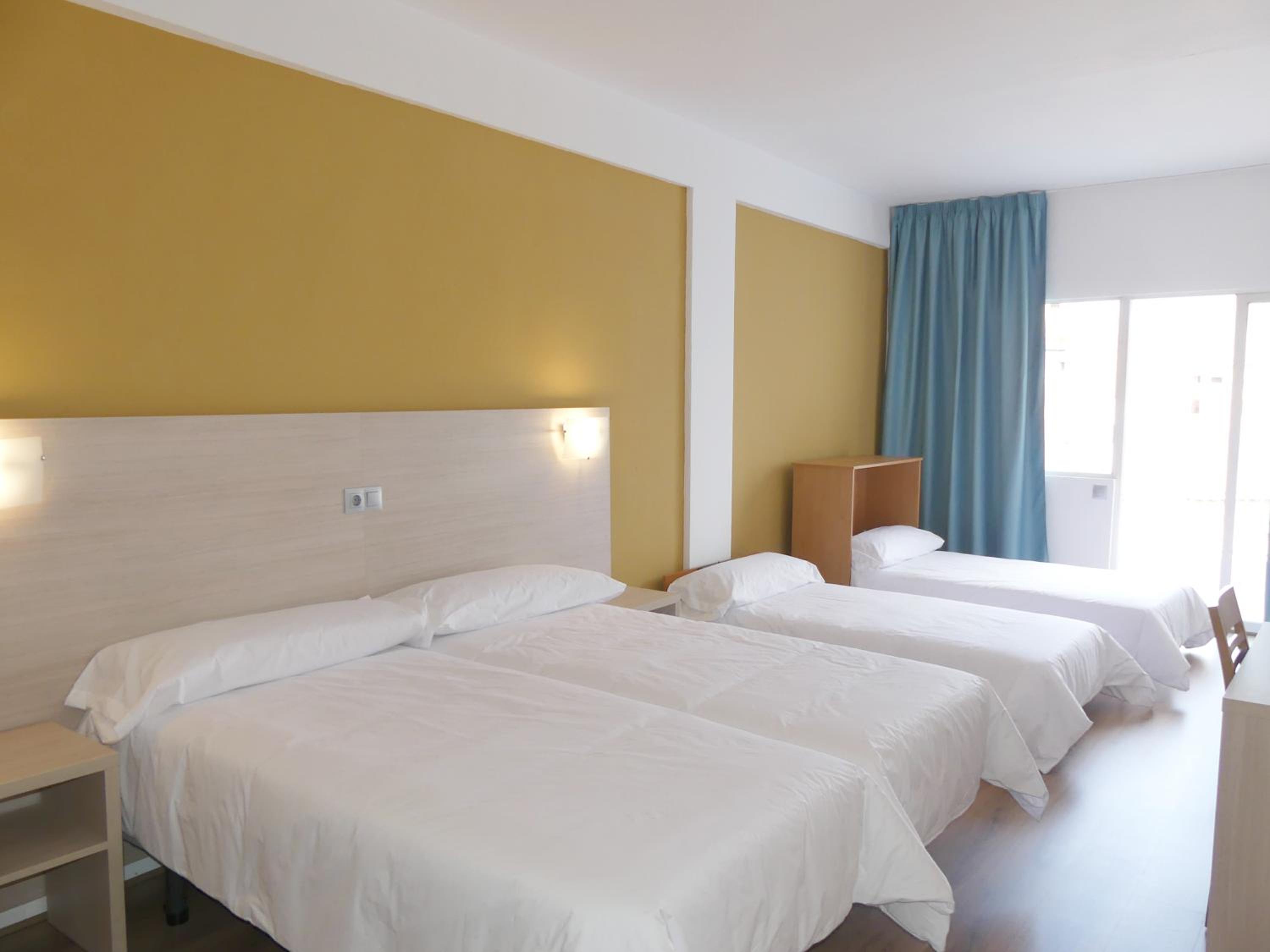 Standard Quadruple Room photo 2