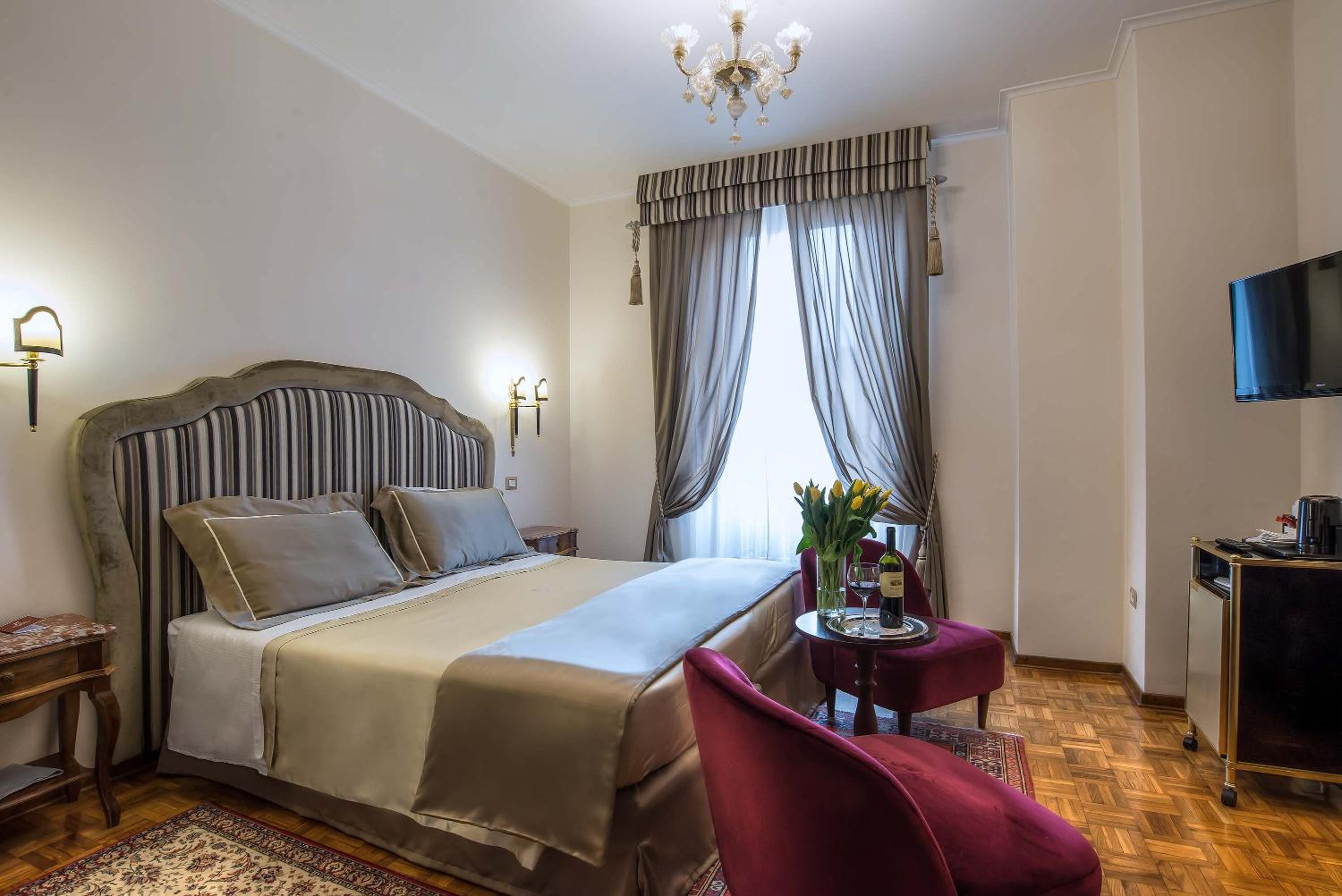 Deluxe Double or Twin Room with View