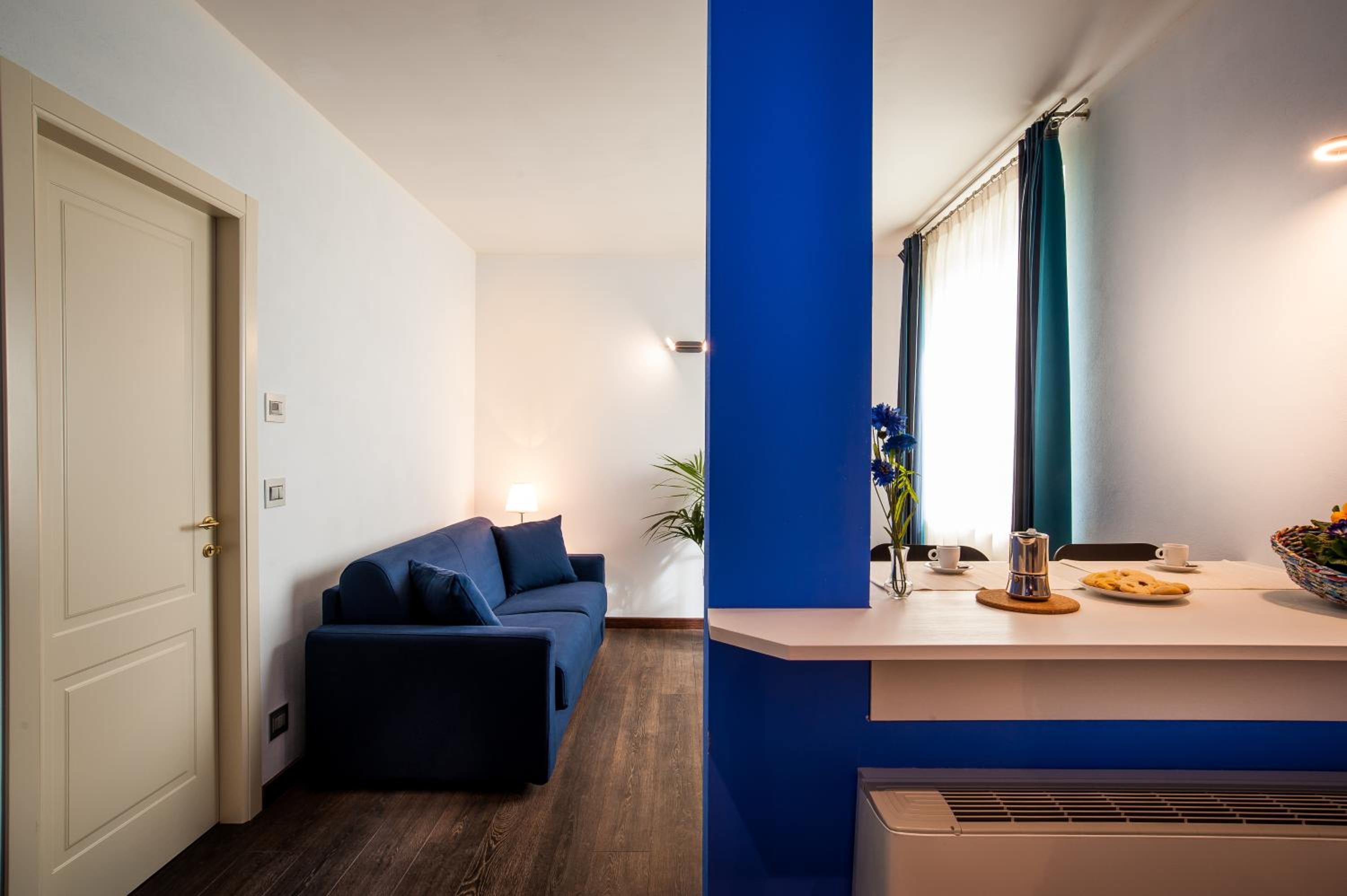 Studio Apartment photo 3