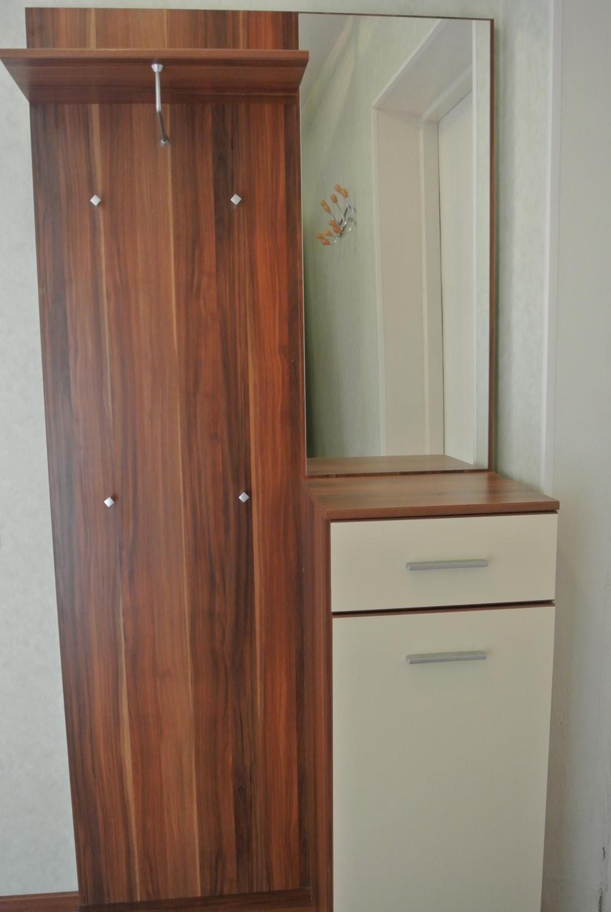 One-Bedroom Apartment - Photo 5