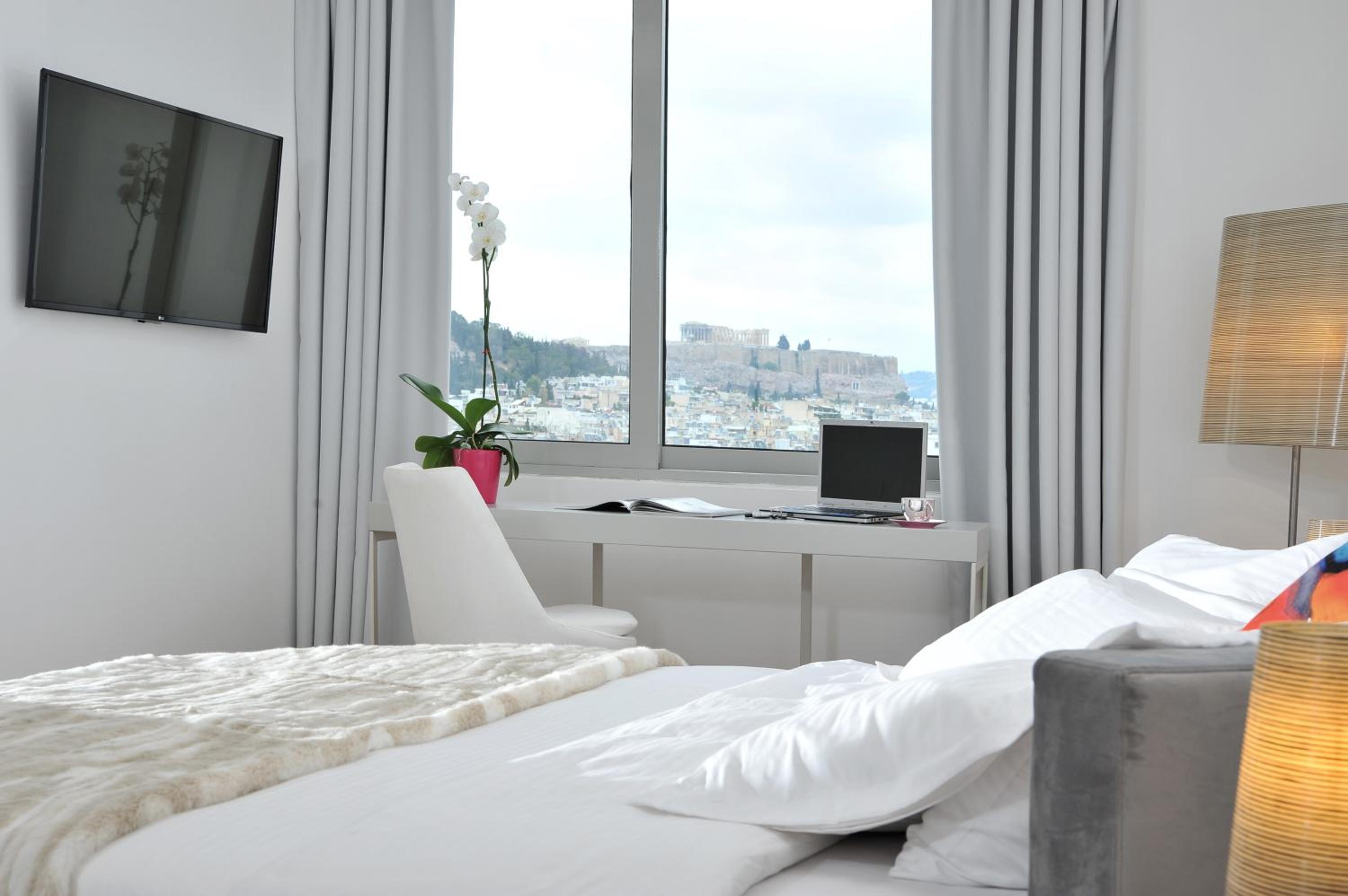 Deluxe King Room with Acropolis View