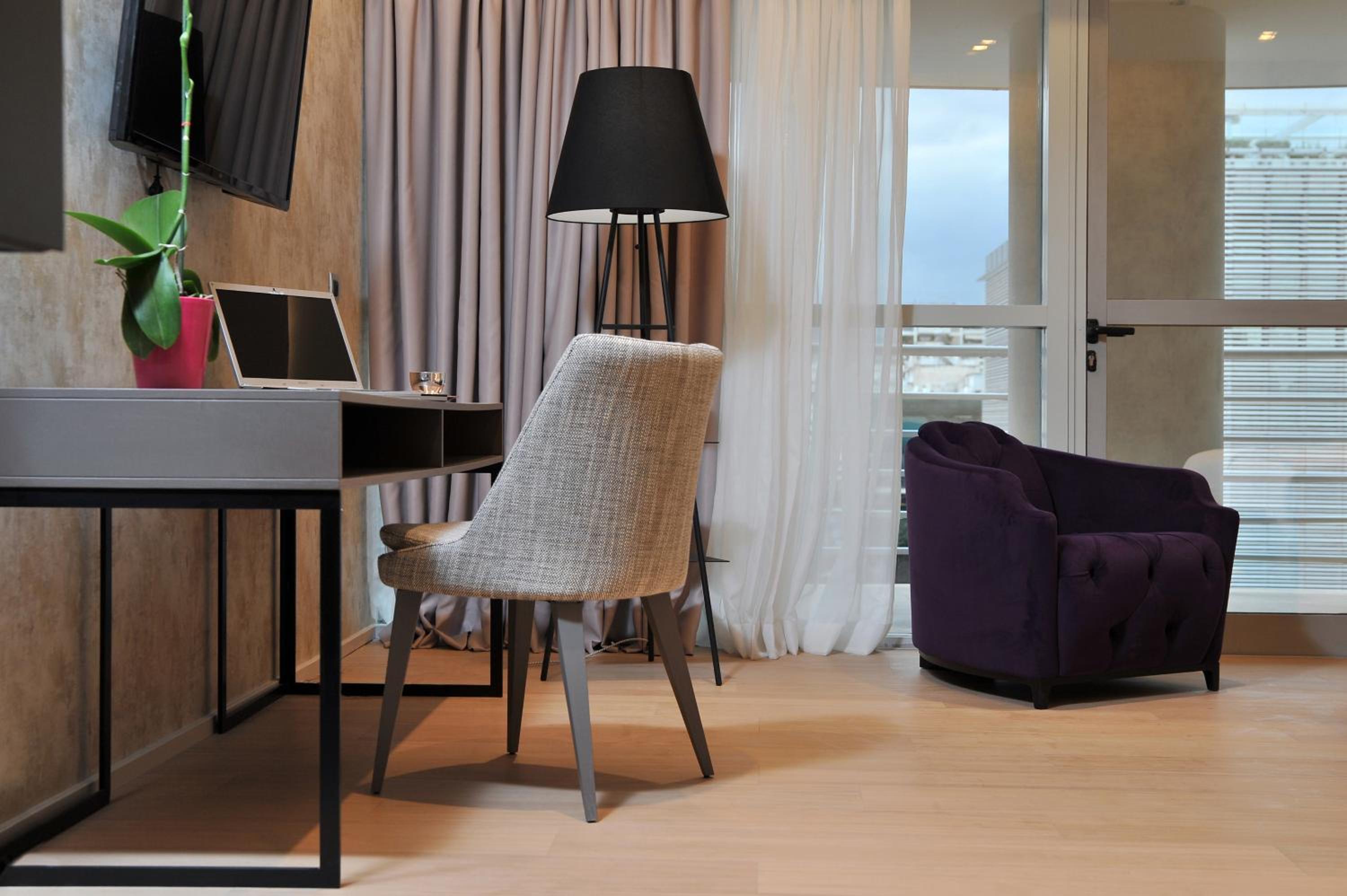 Executive Double or Twin Room with Private Balcony