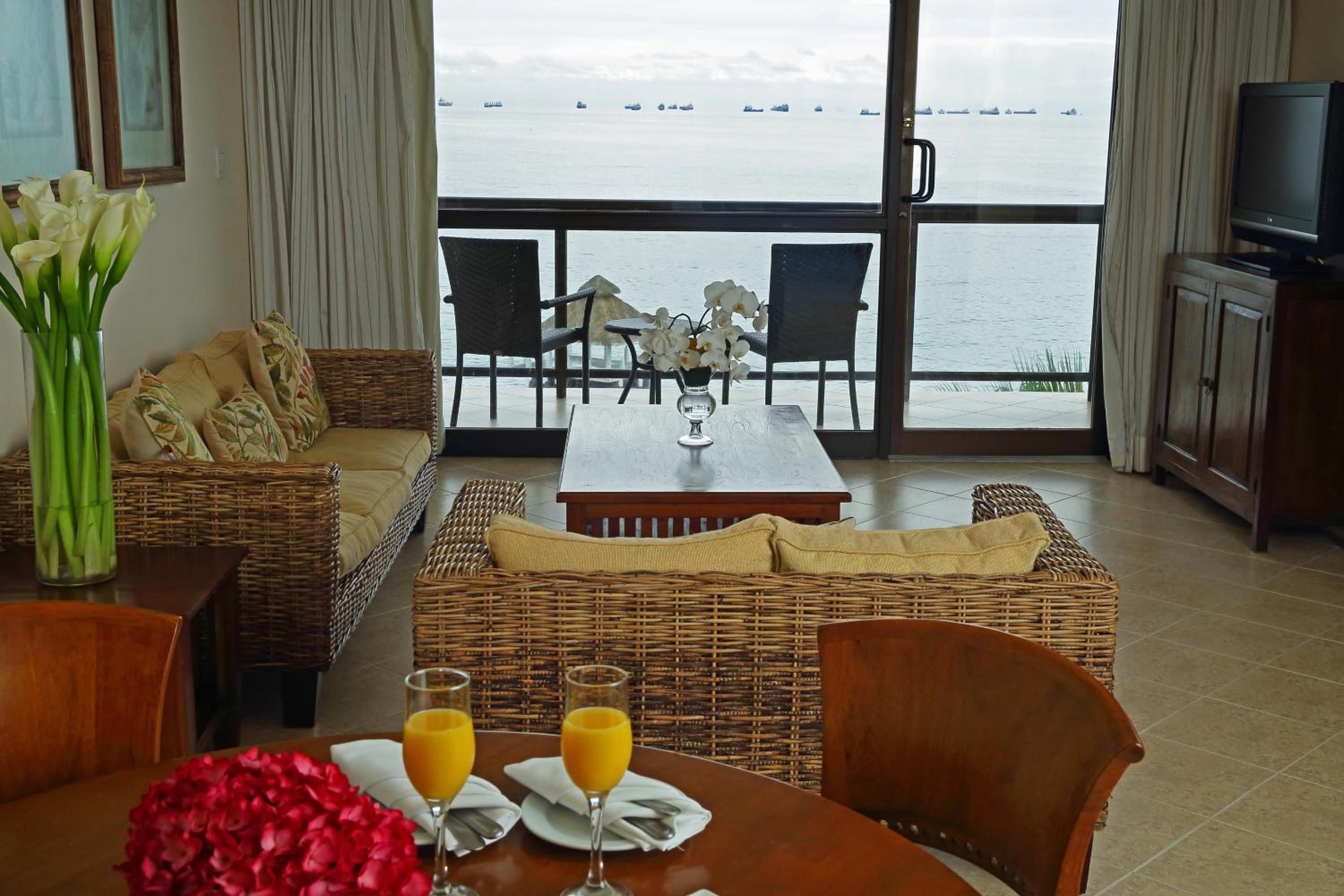 Preferred Club Junior Suite Ocean View - Photo 3