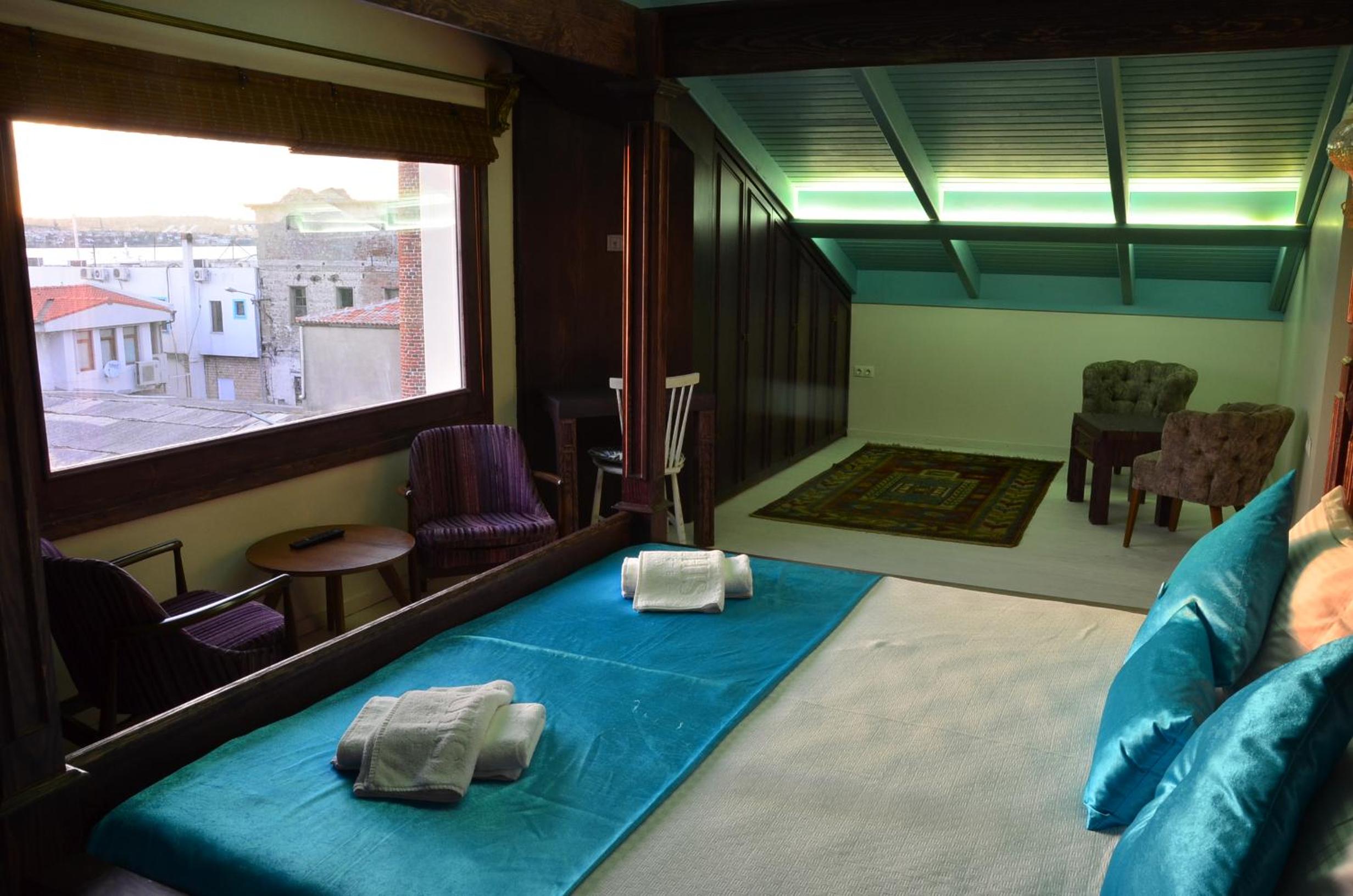 King Suite with Sea View