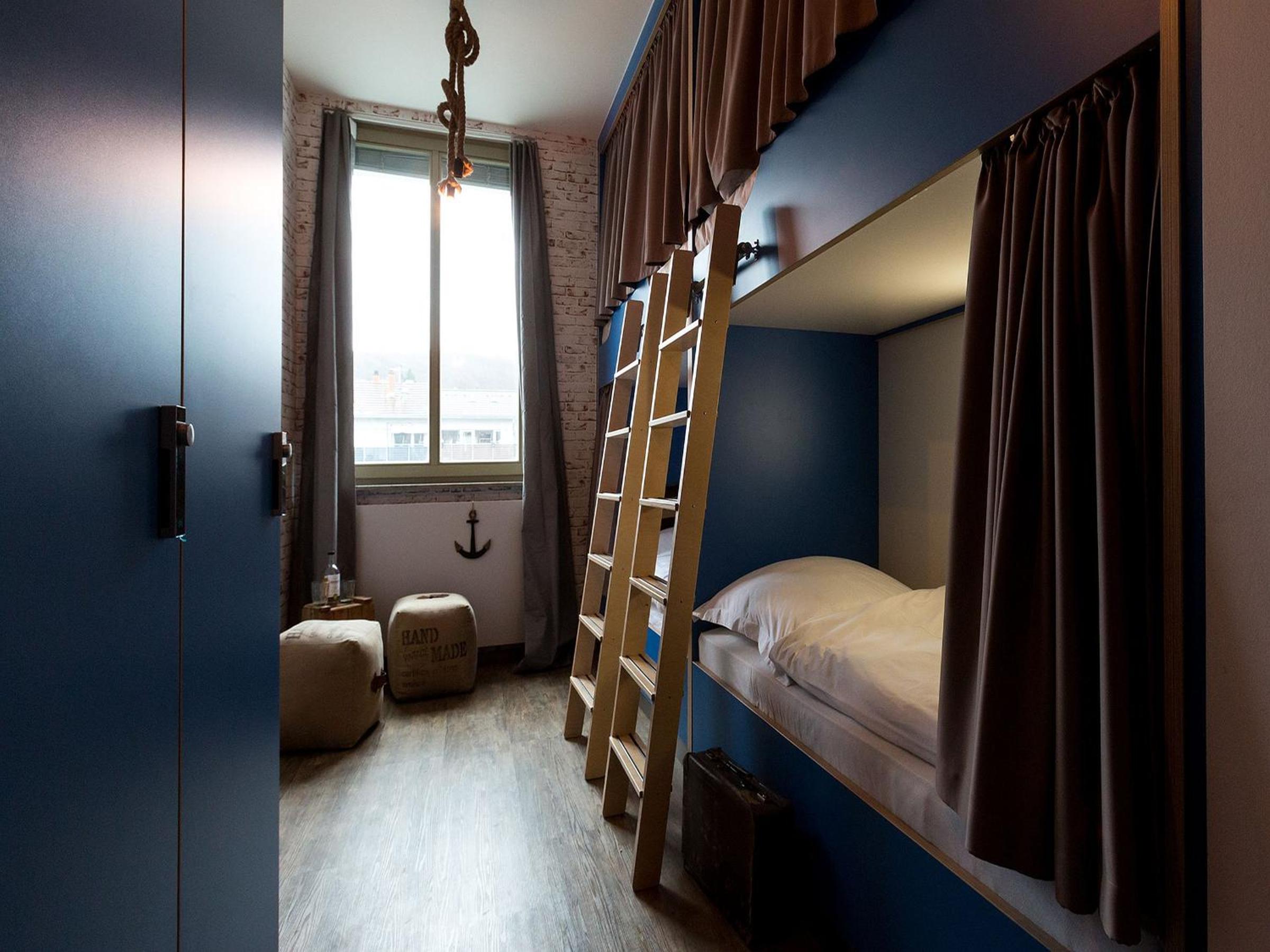 Bed in 4-Bed Dormitory Room photo 1
