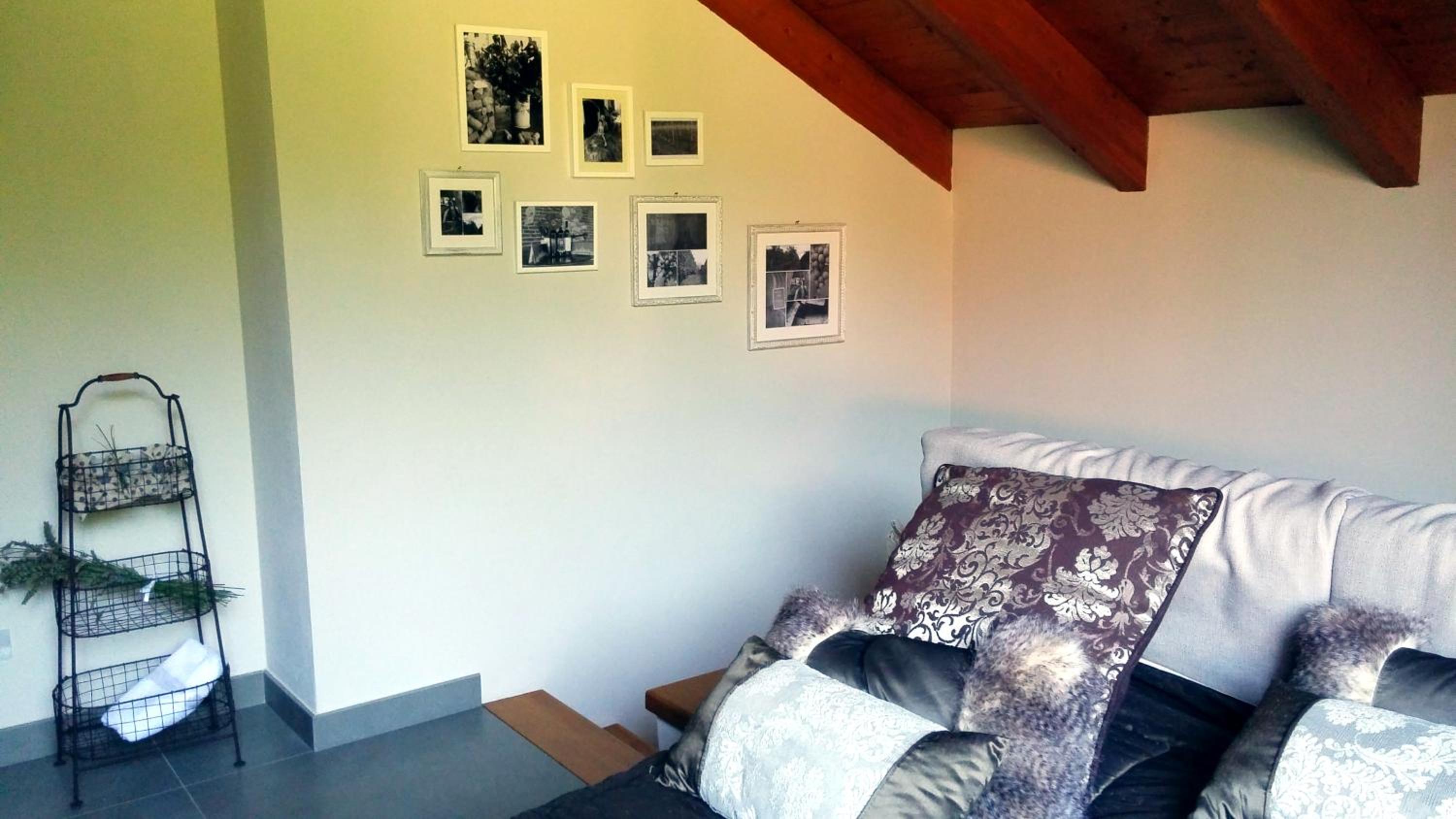 Double Room with Private Bathroom - Photo 7