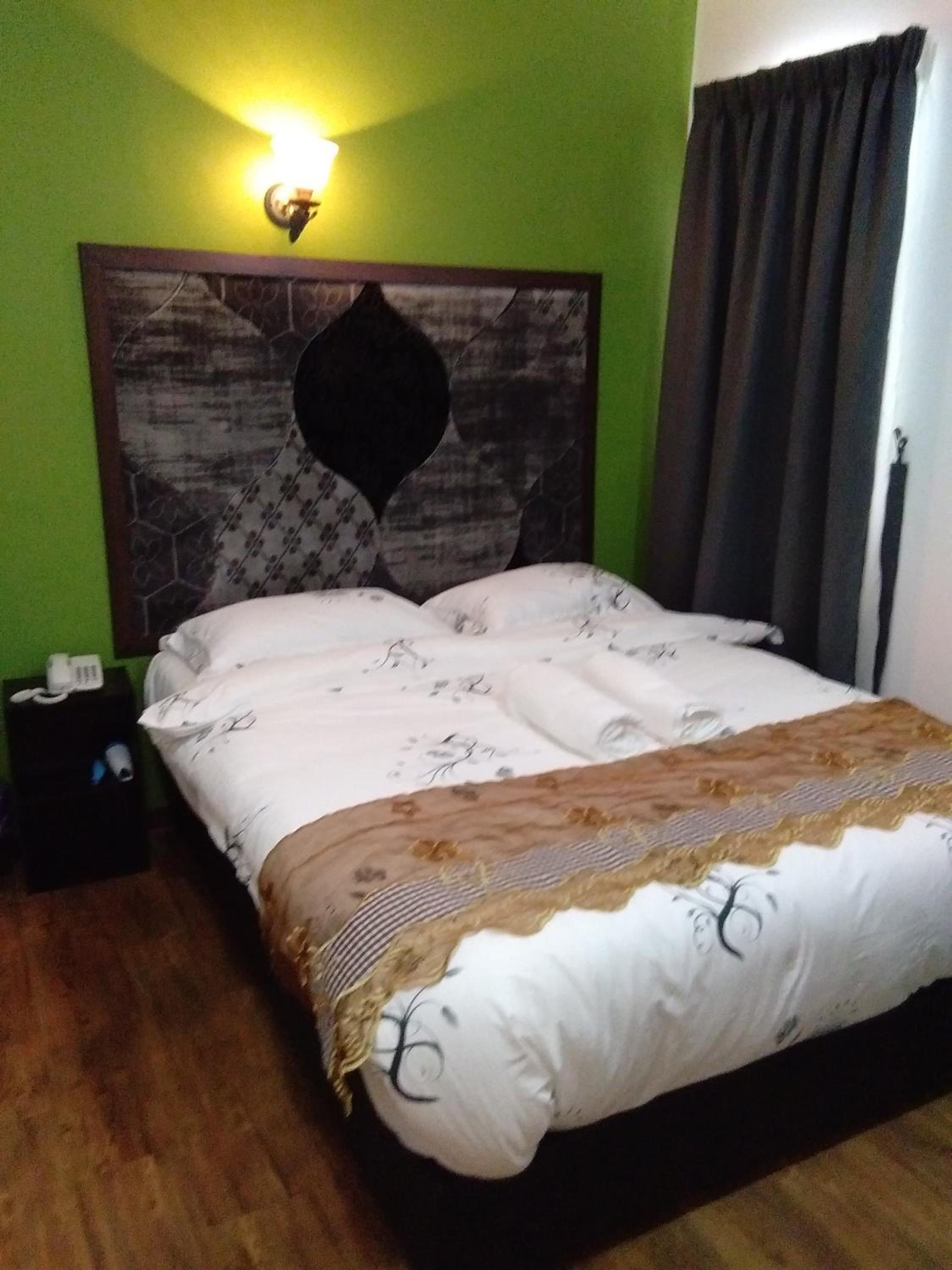Deluxe Double Room photo 3