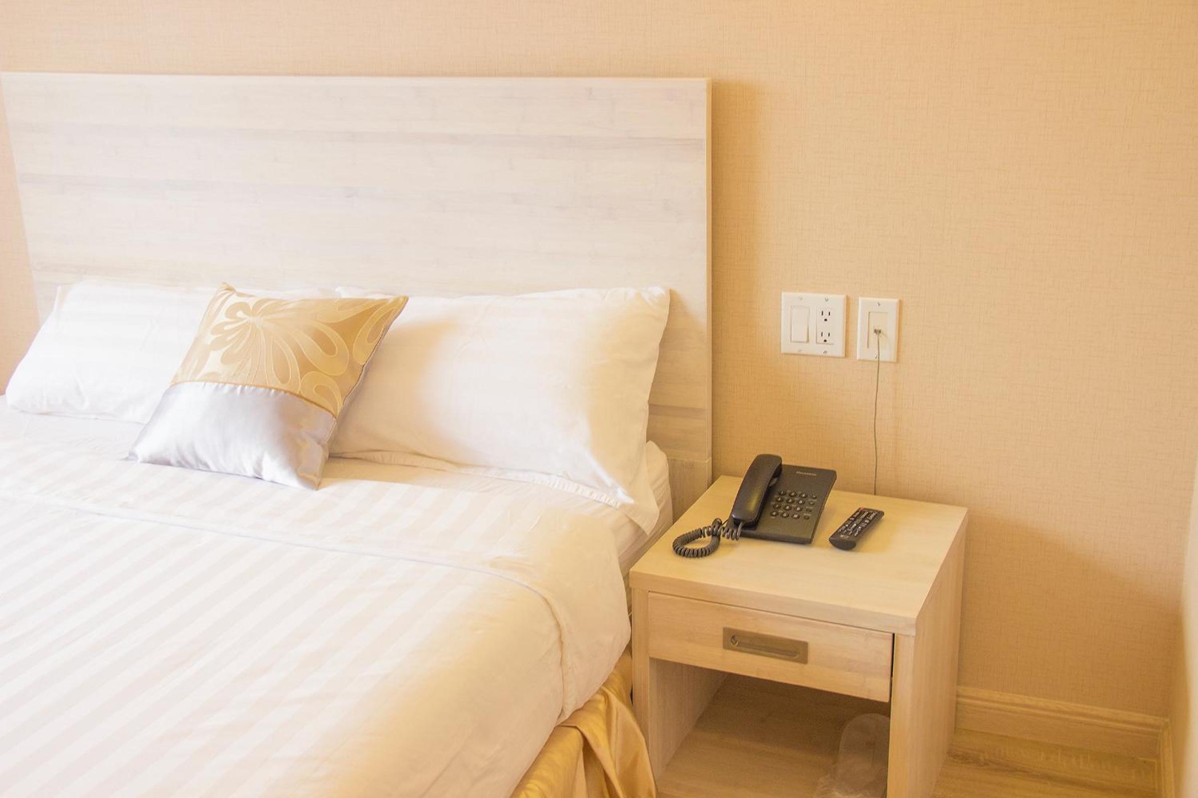 Standard Queen Room - Photo 1