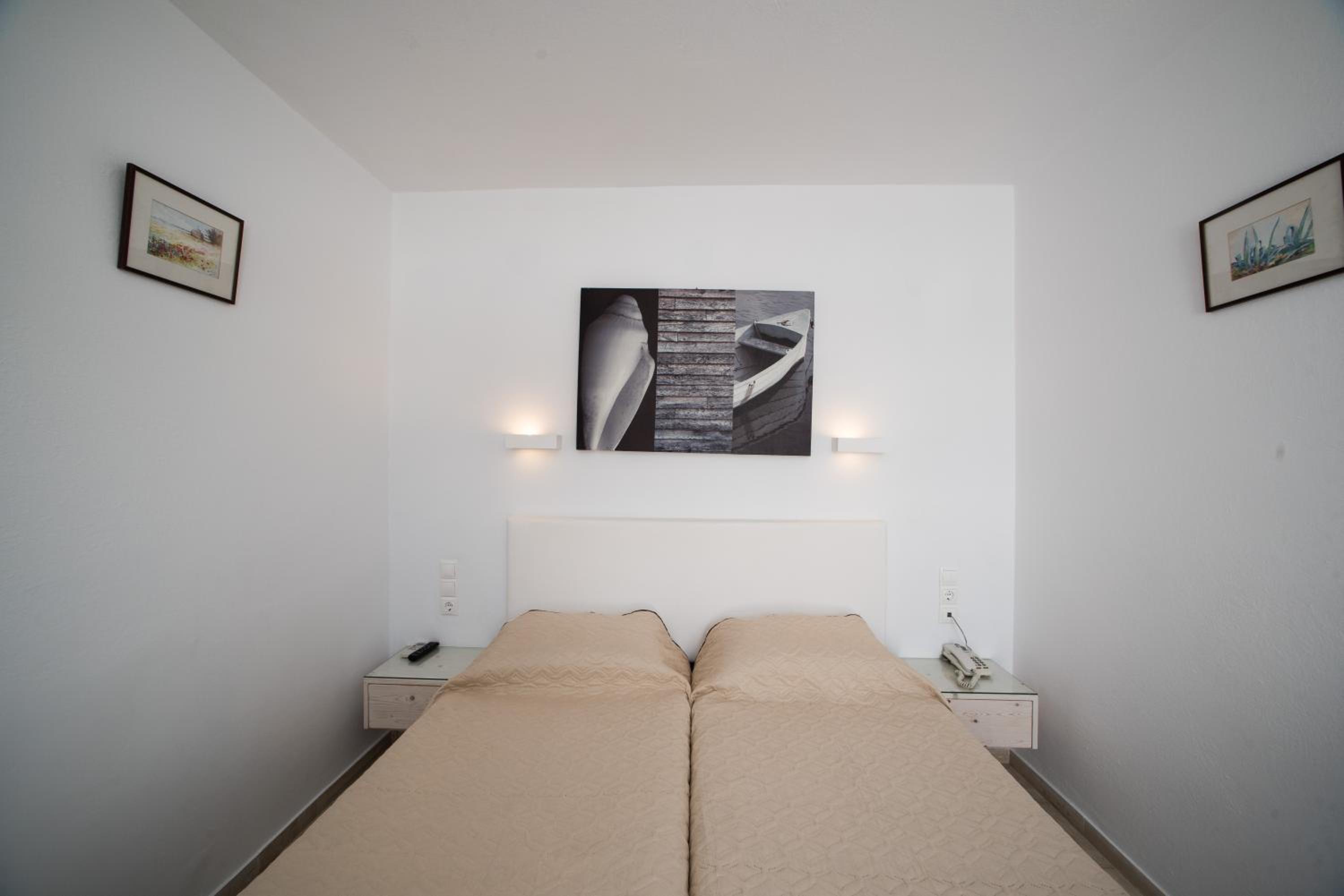 Economy Double or Twin Room photo 1
