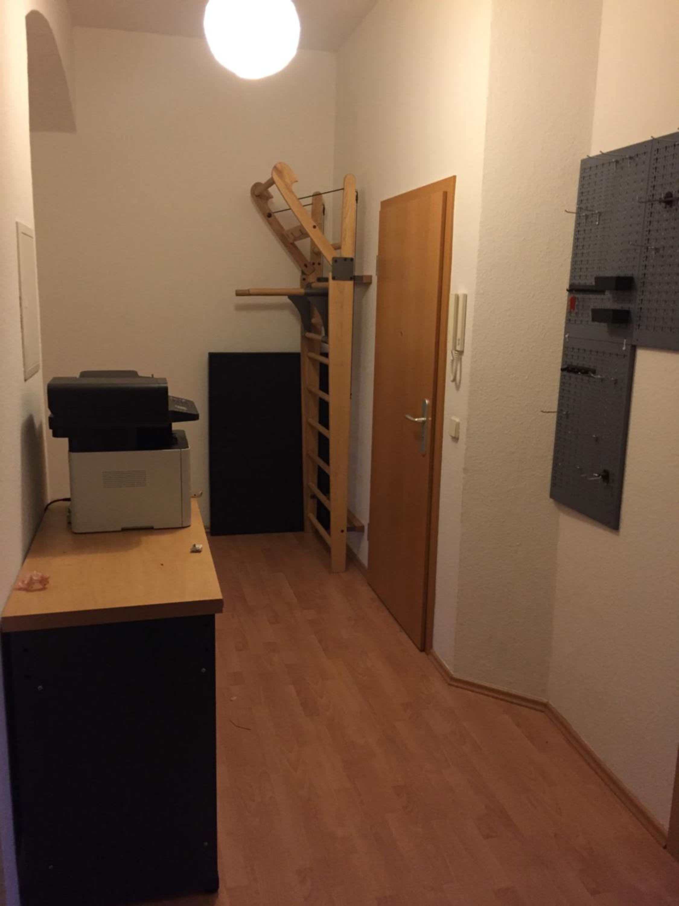 Two-Bedroom Apartment - Photo 3