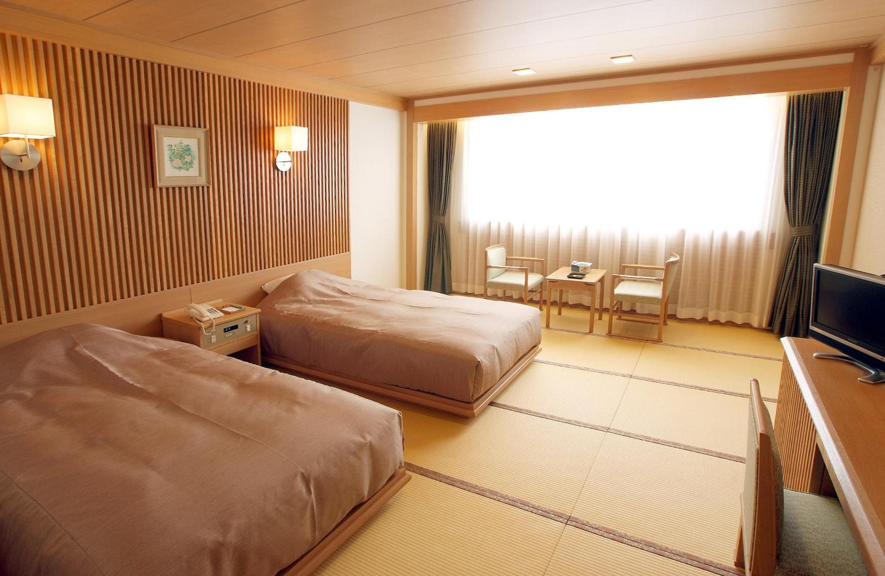 Superior Twin Room with Tatami Floor - Non-Smoking - Shizen Wing