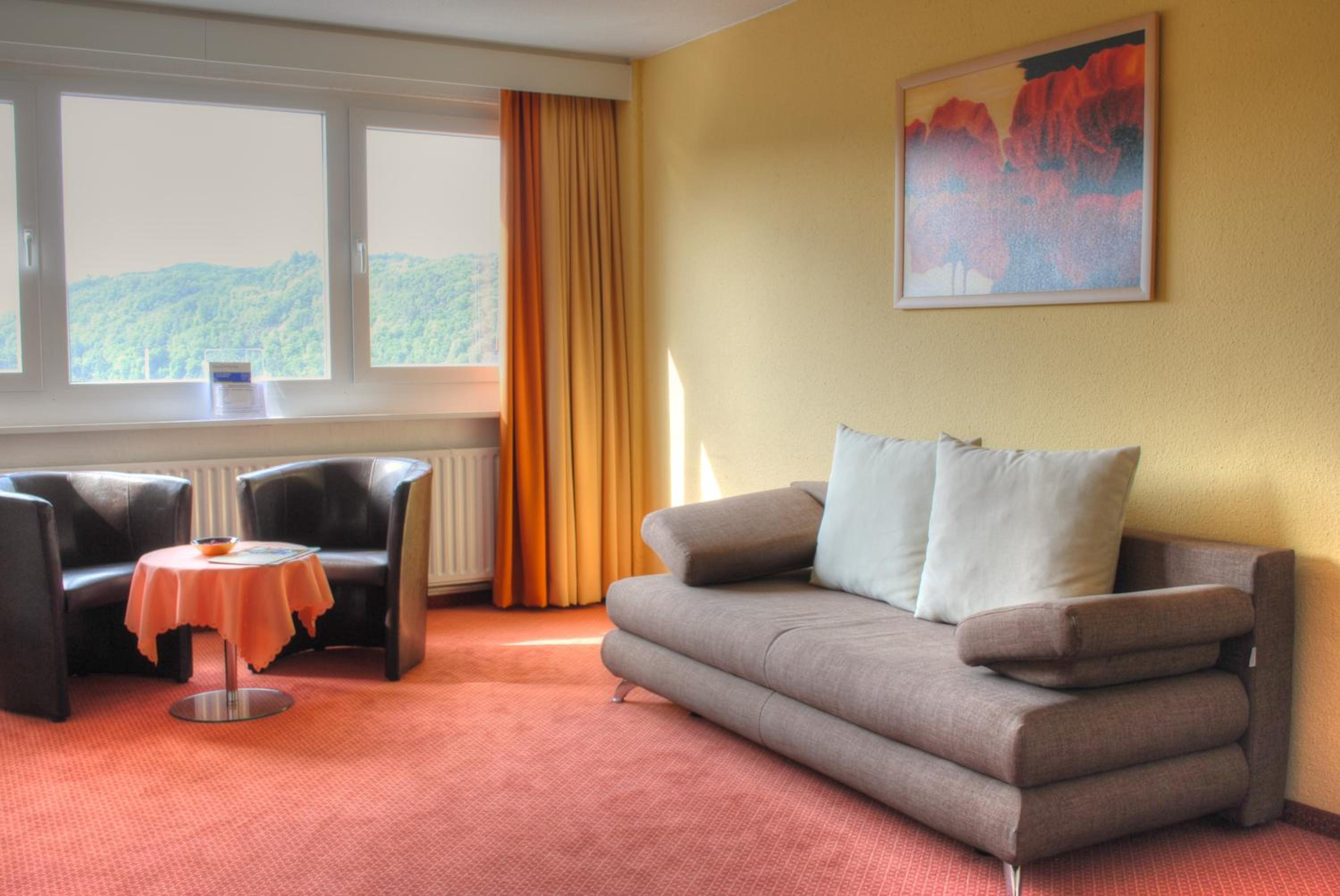 Suite - Photo 4