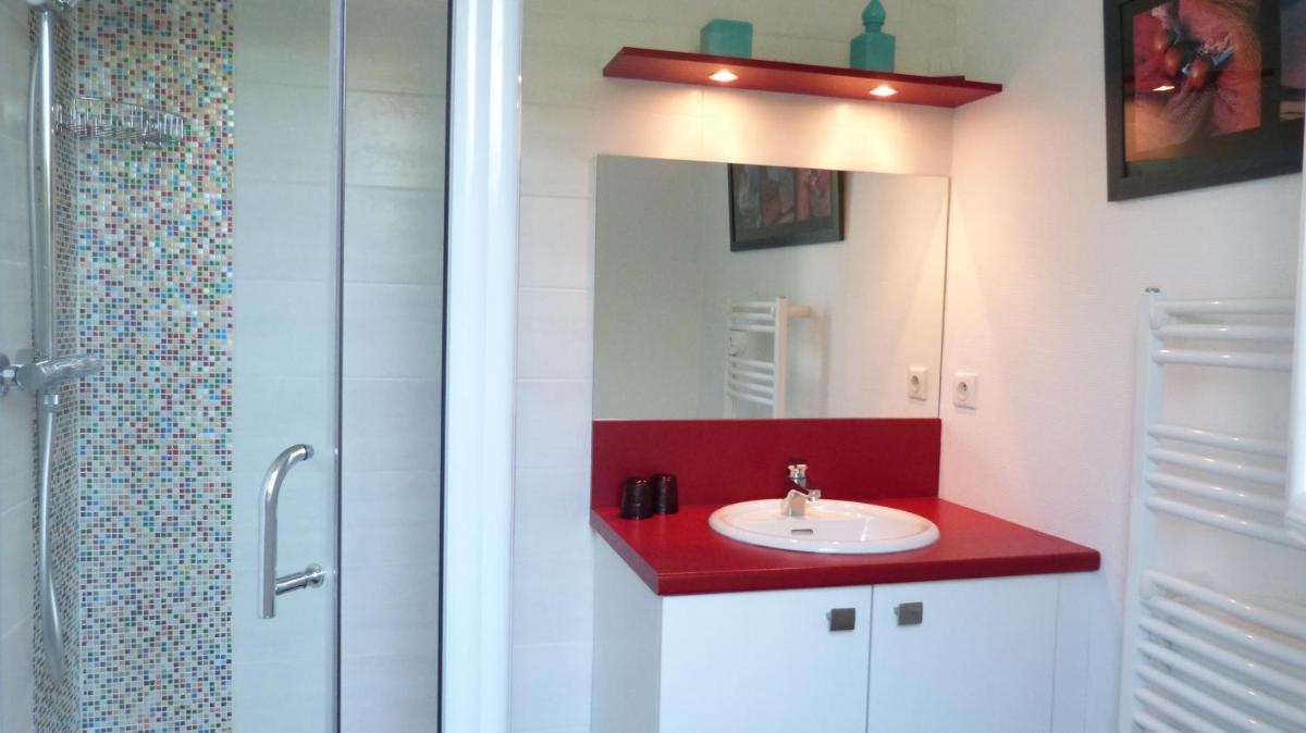 Studio Apartment with Sea View photo 3