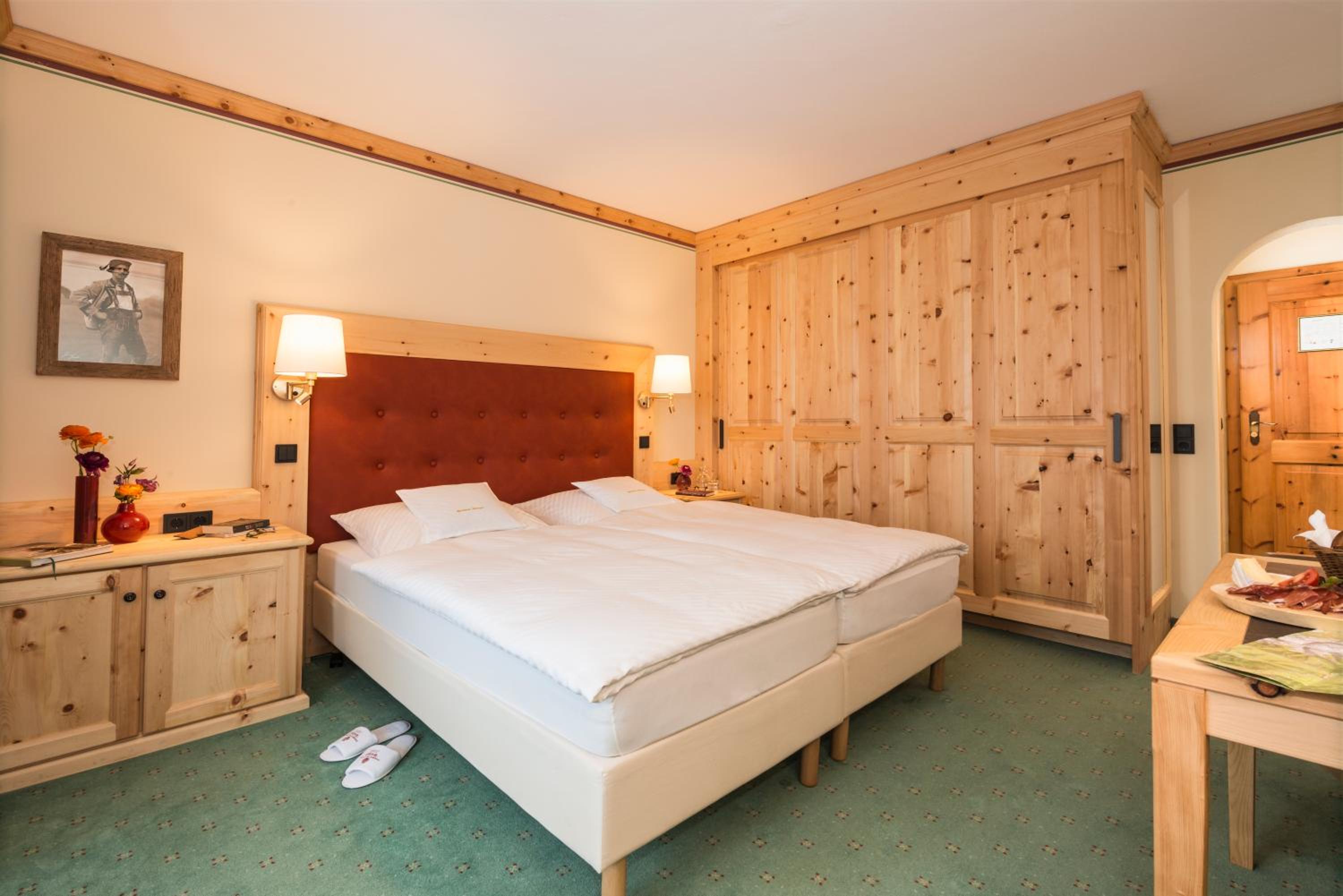 Double Room with Balcony - Photo 16