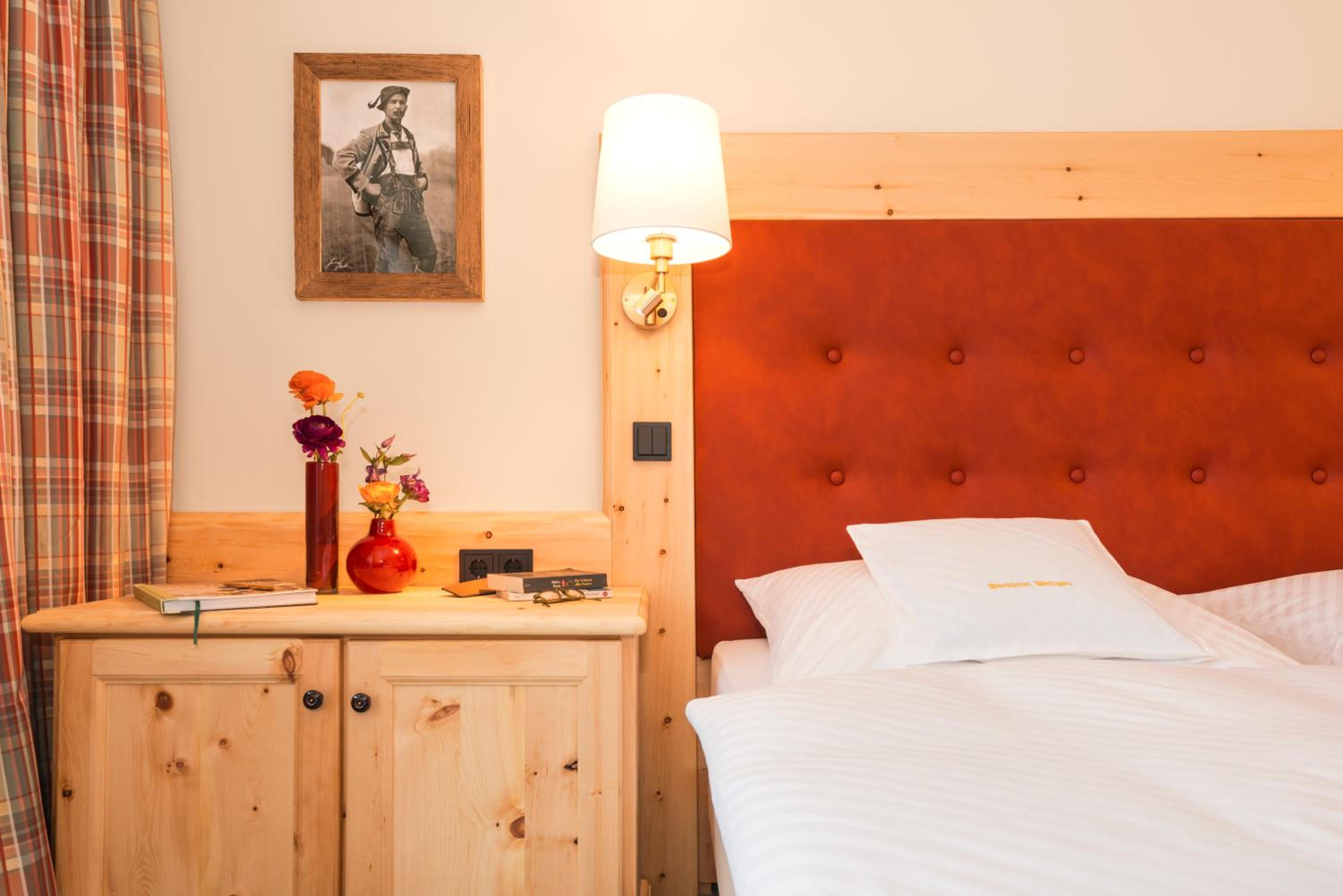Double Room with Balcony - Photo 1