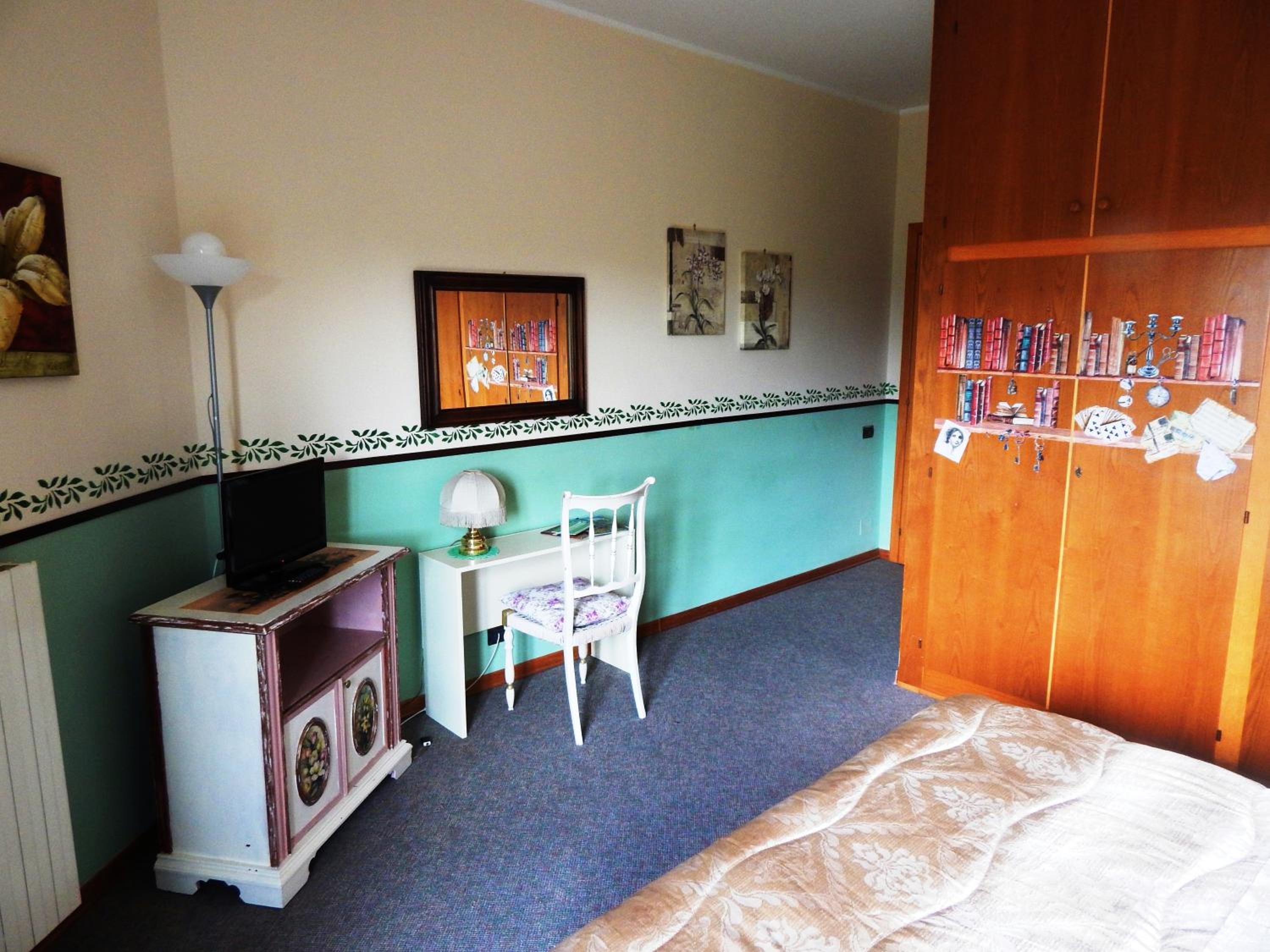 King Room with Balcony photo 3