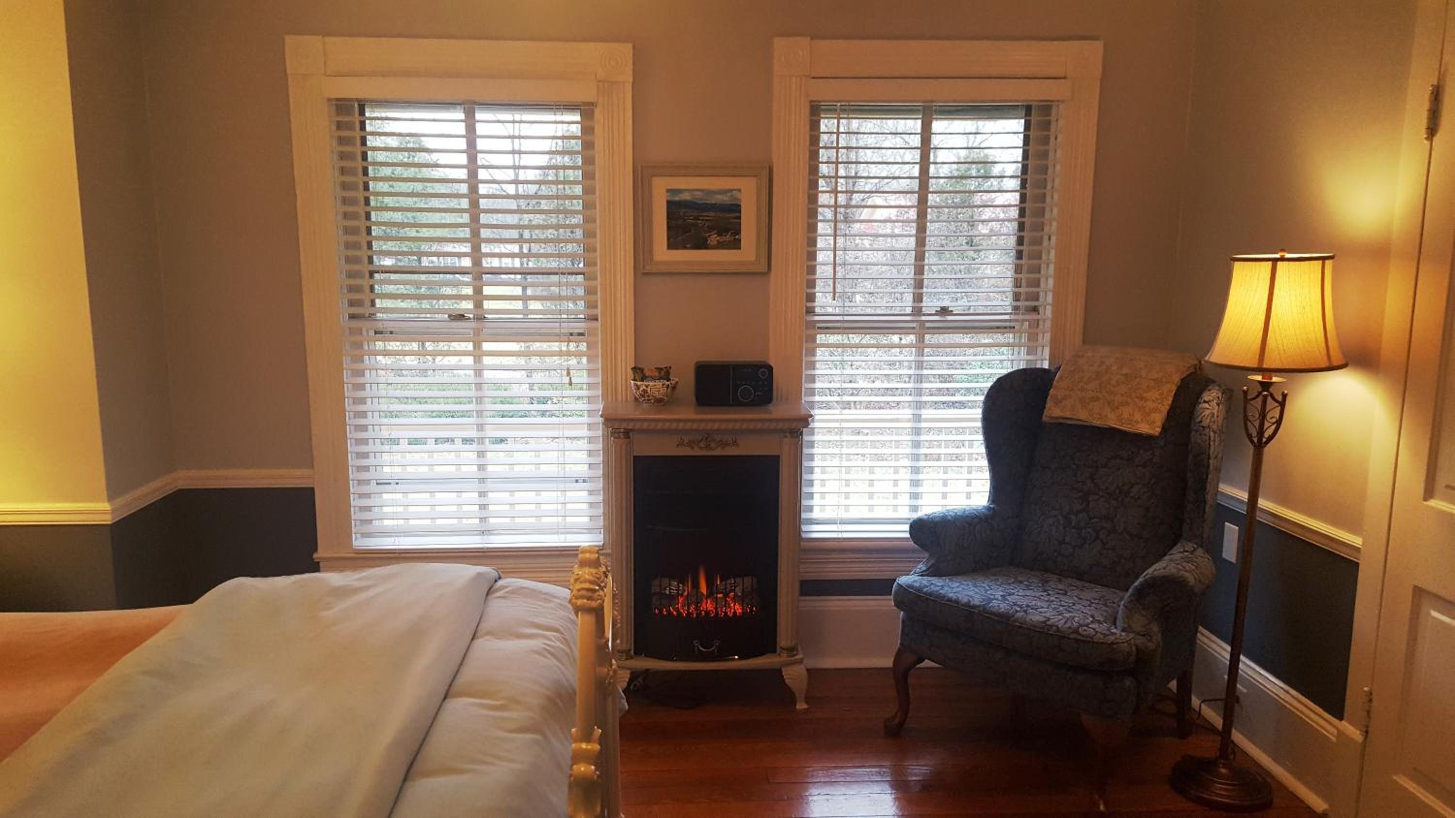 Standard Queen Room photo 1