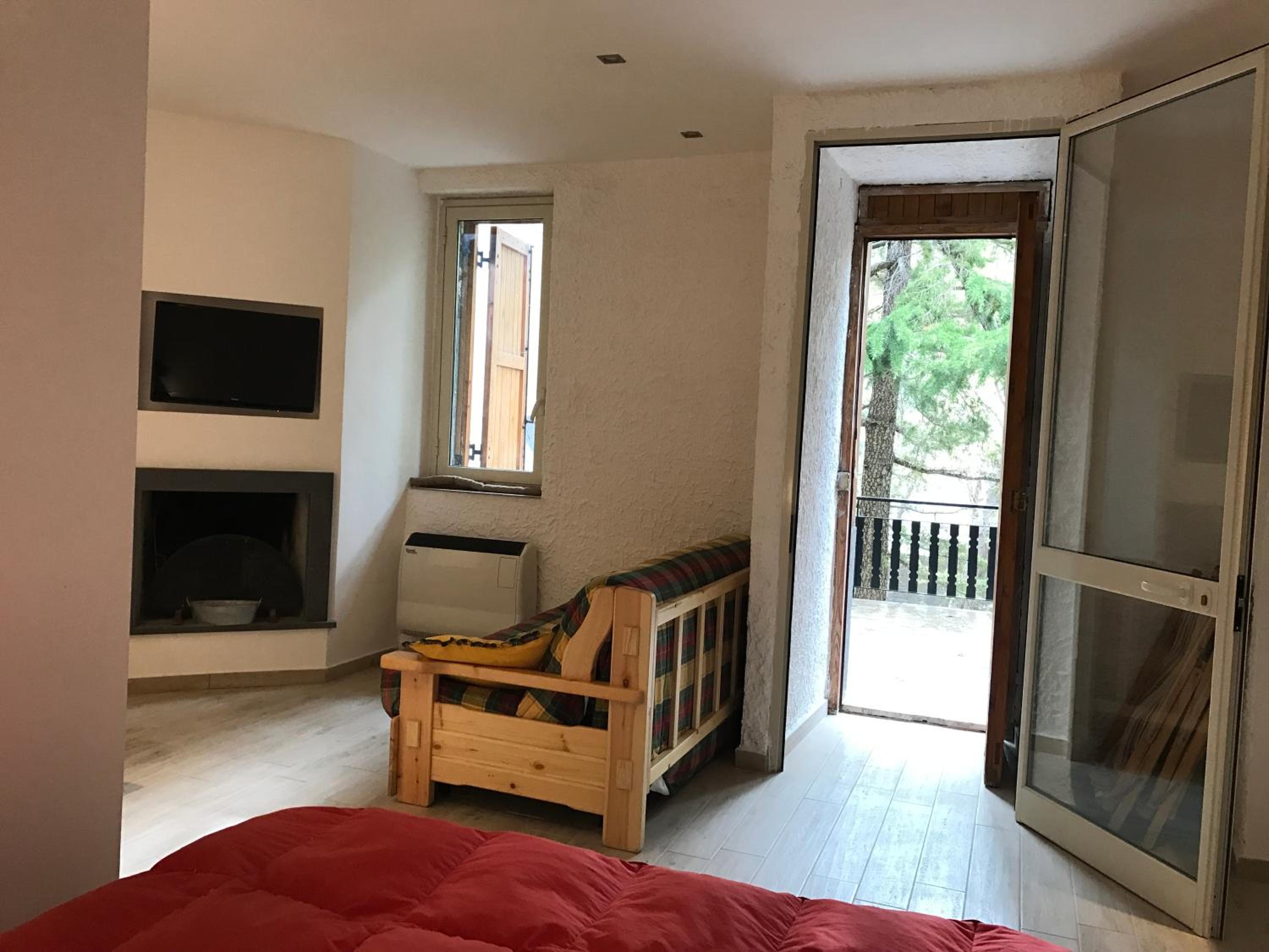 Apartment With Terrace photo 1