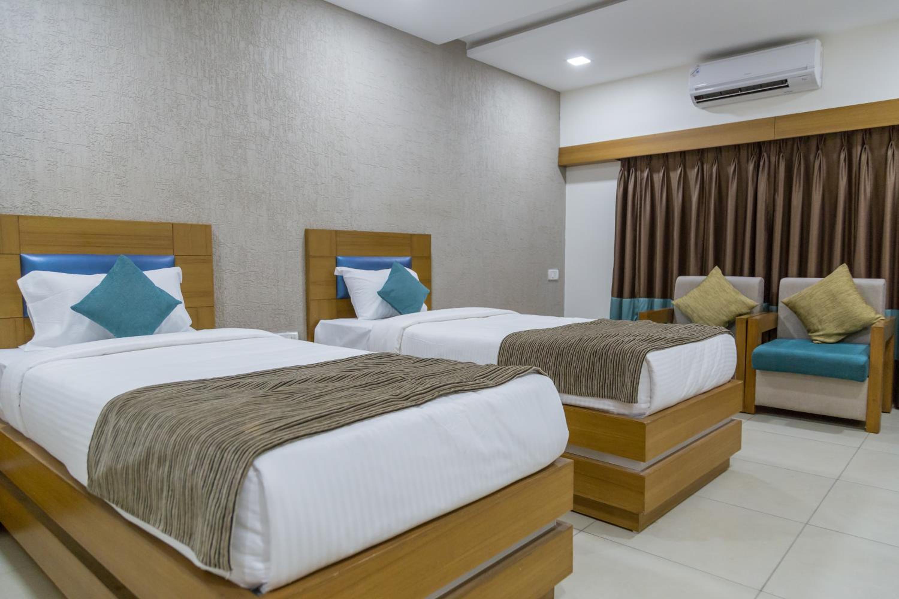 Superior Twin Room photo 1