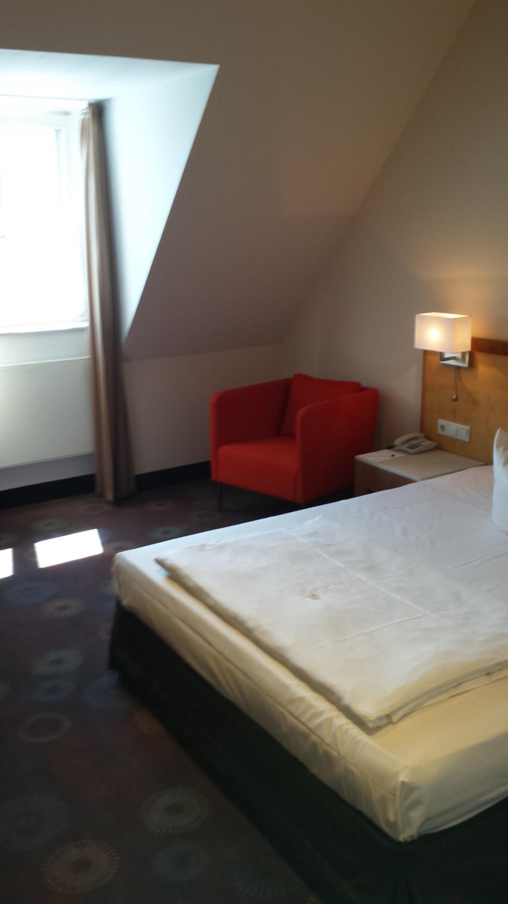 Comfort Room with River View - Photo 2