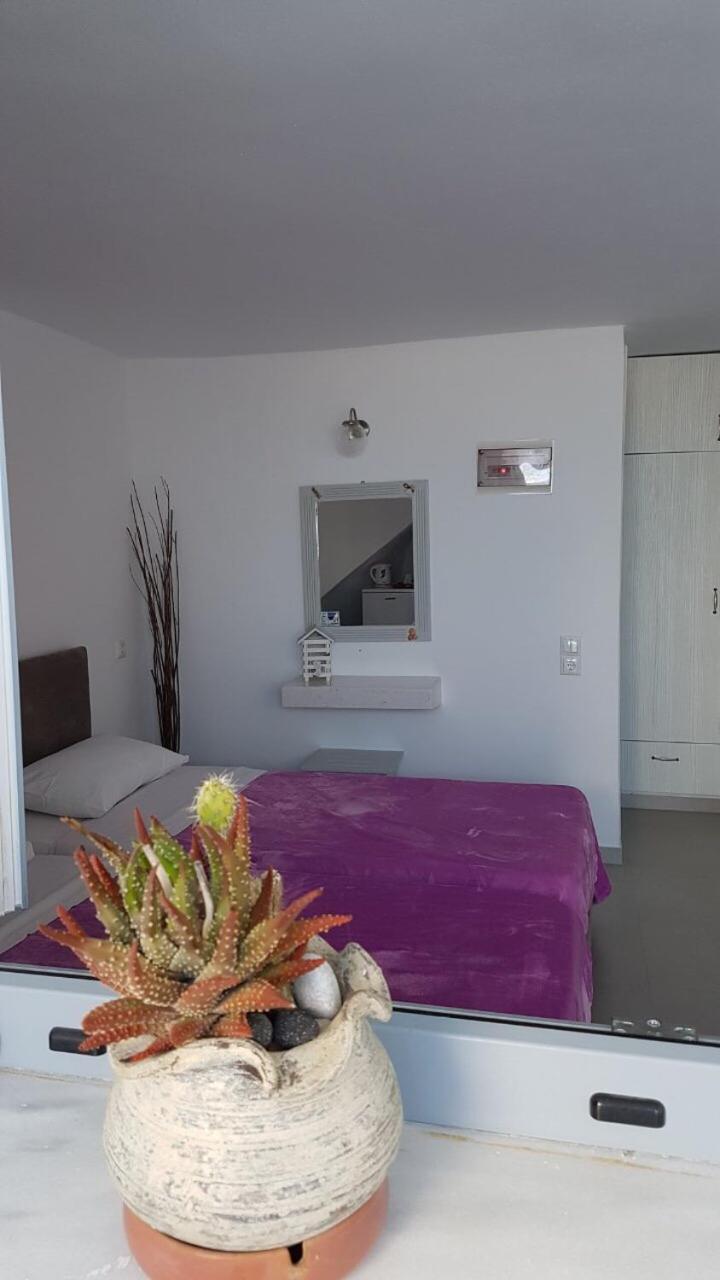 Budget Double Room - Photo 2