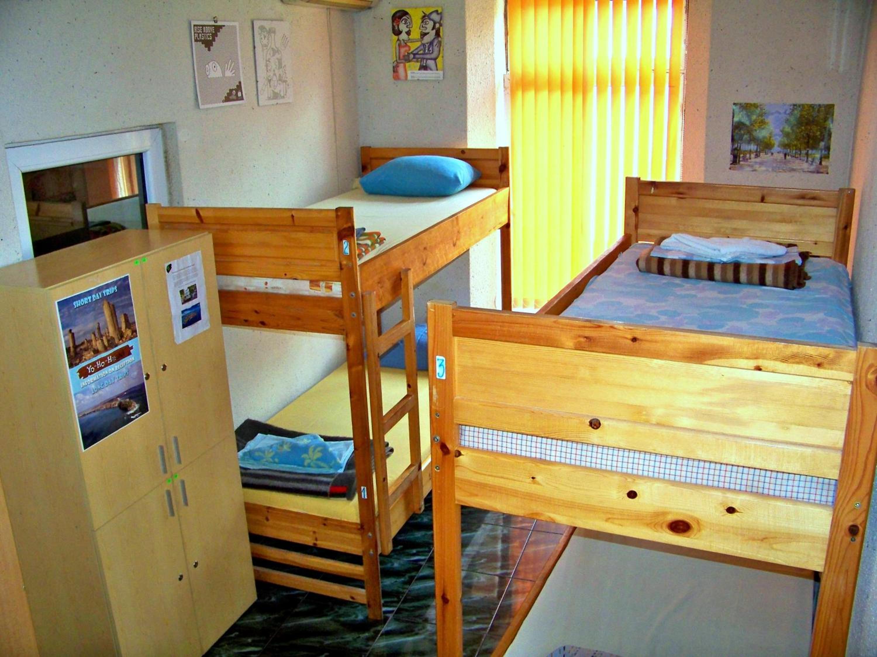 Bed in 4-Bed Female Dormitory Room photo 1