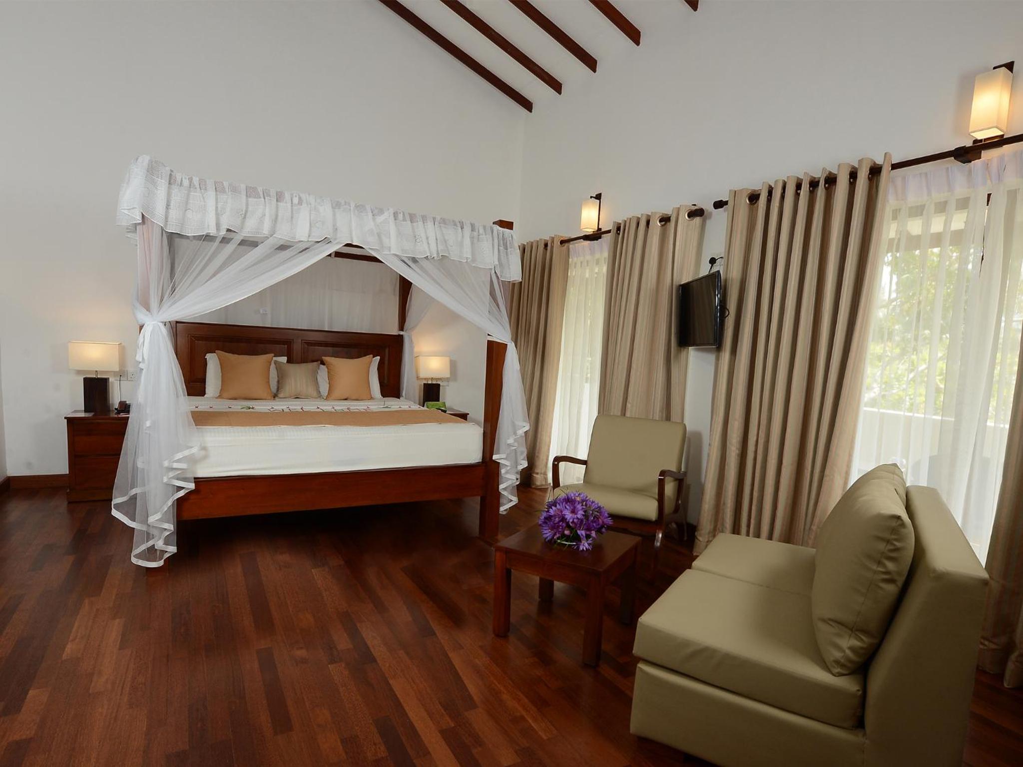 Deluxe Suite with Yoga and Ayurveda