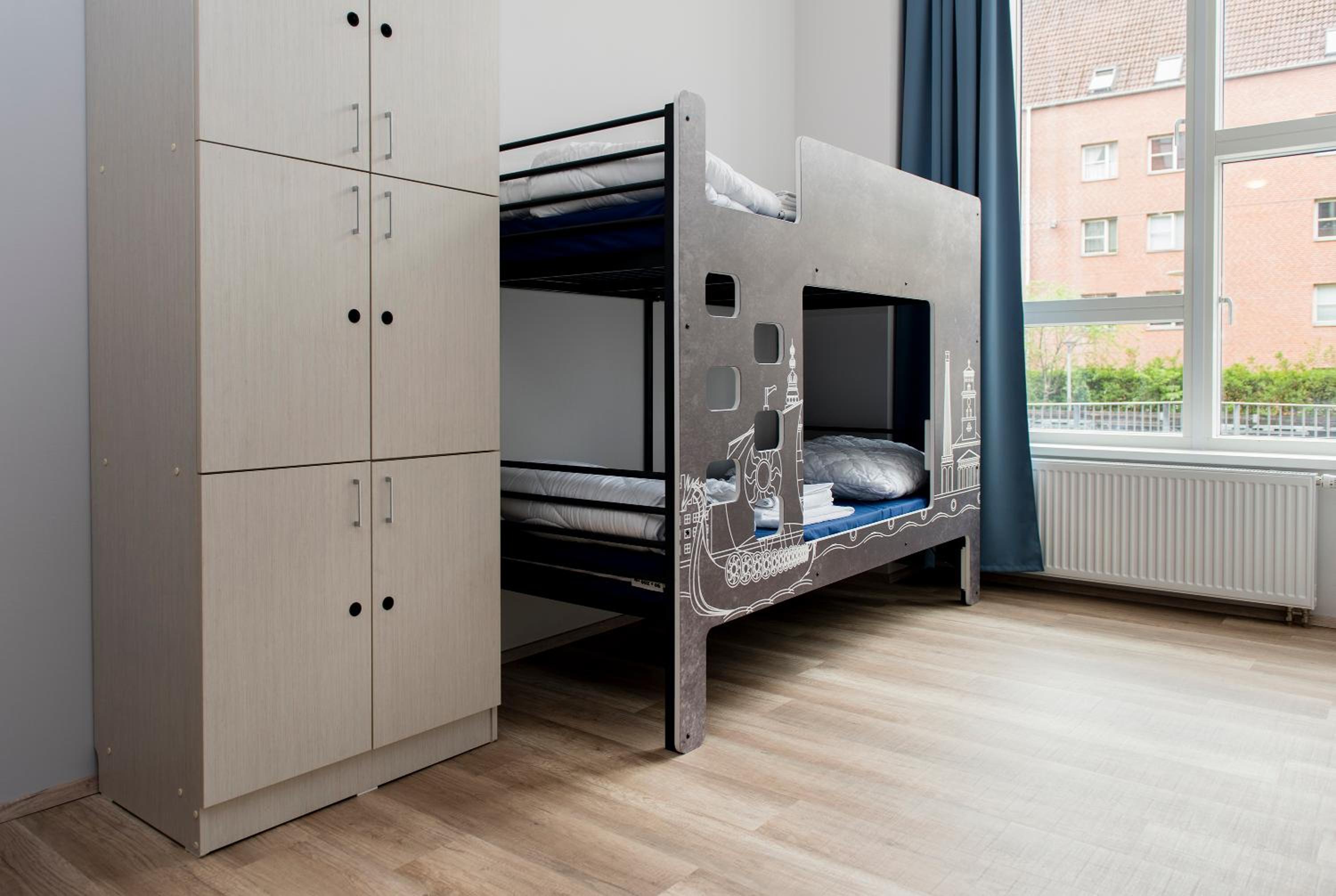 Eight-Bed Room