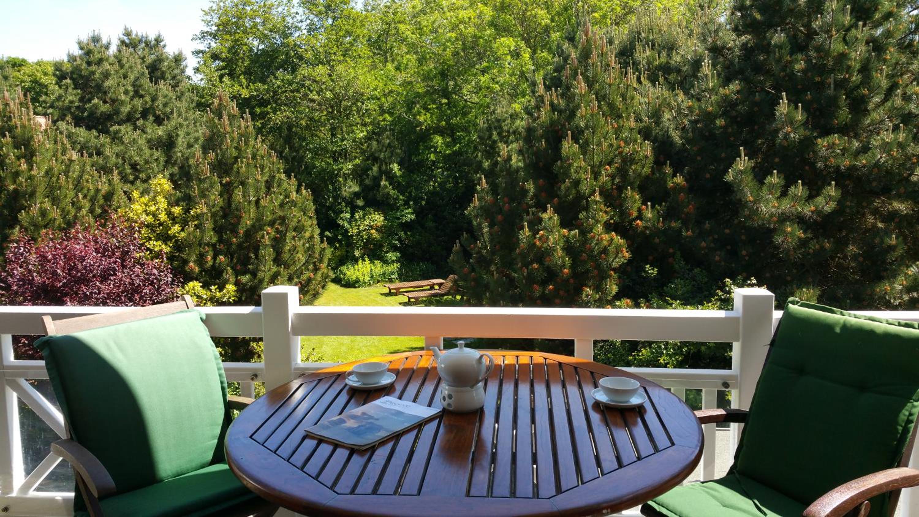 Apartment with Garden View photo 2