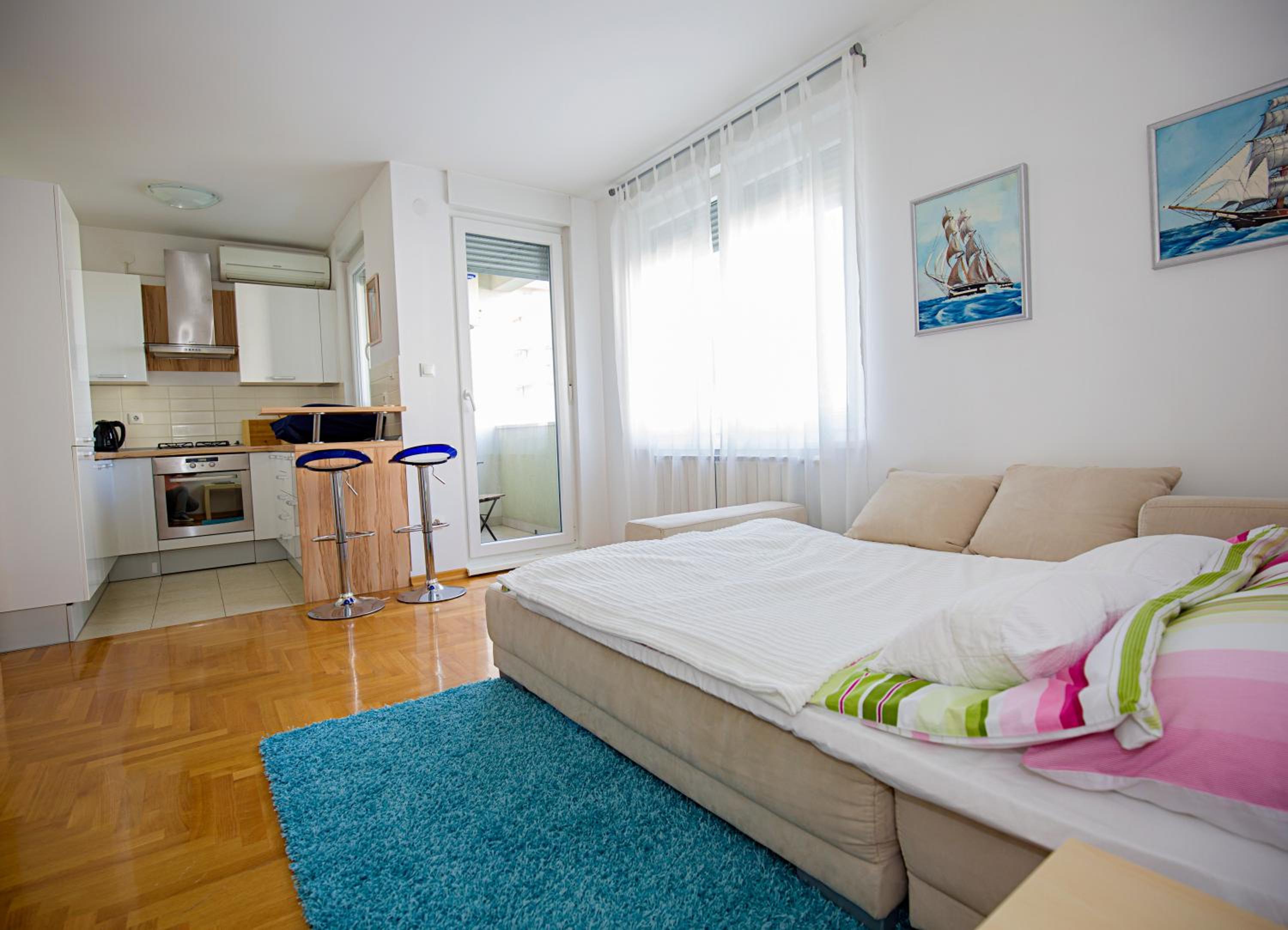 Apartment with Balcony