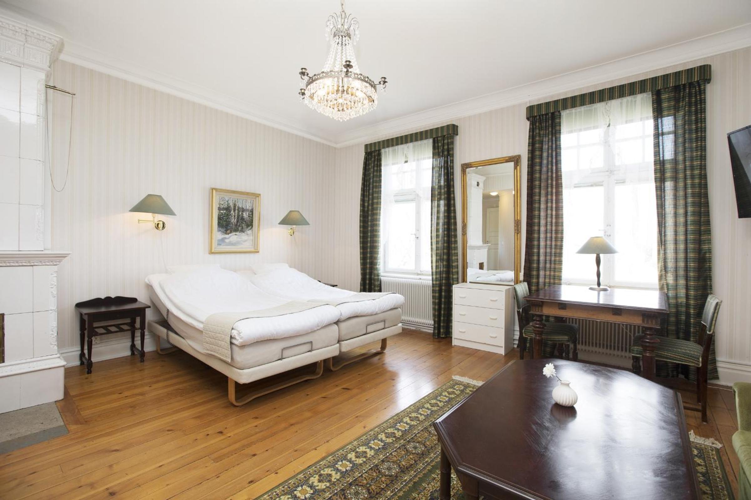 Apartment - Split Level