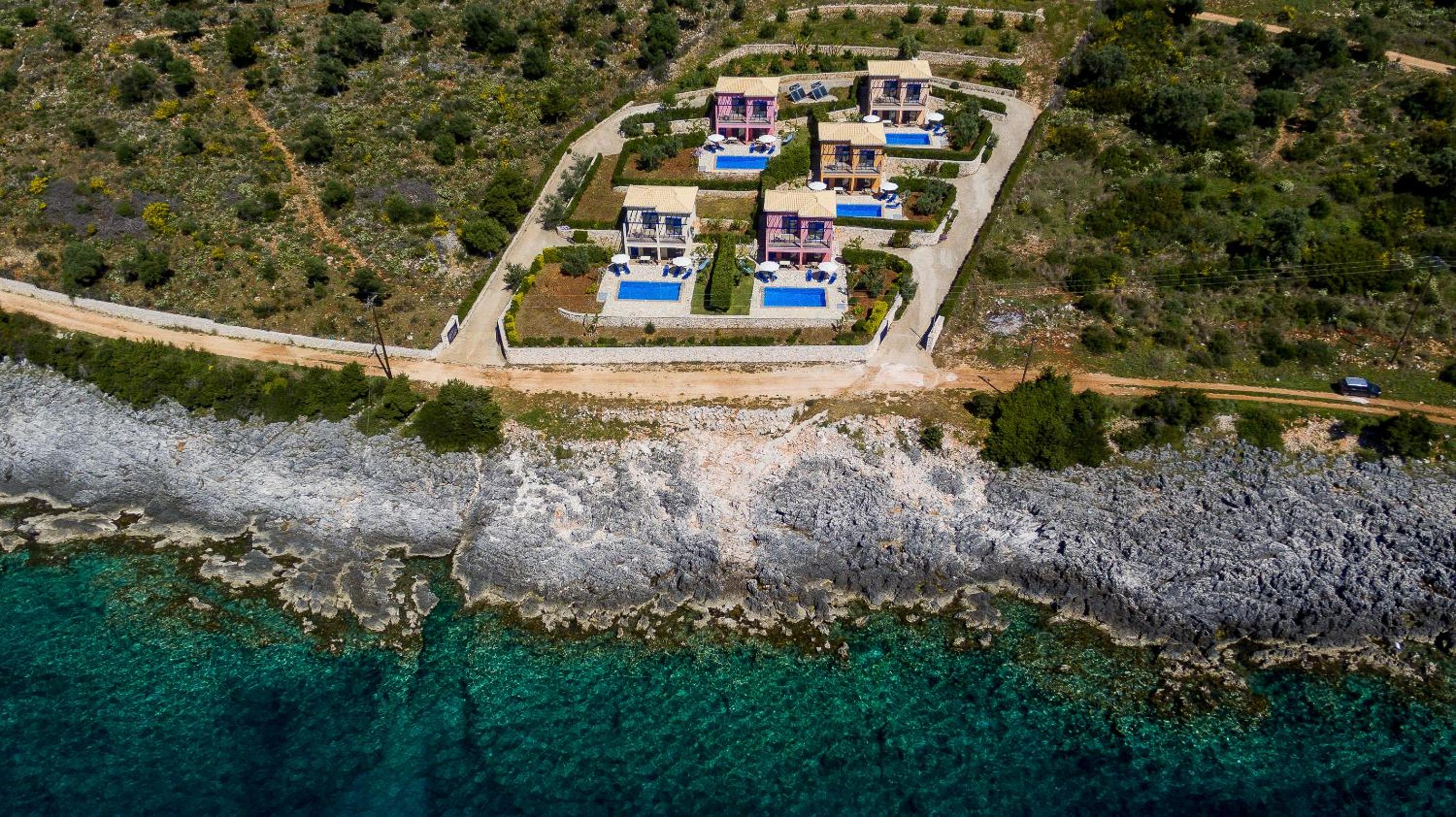 Villa - Beach Front - Photo 33