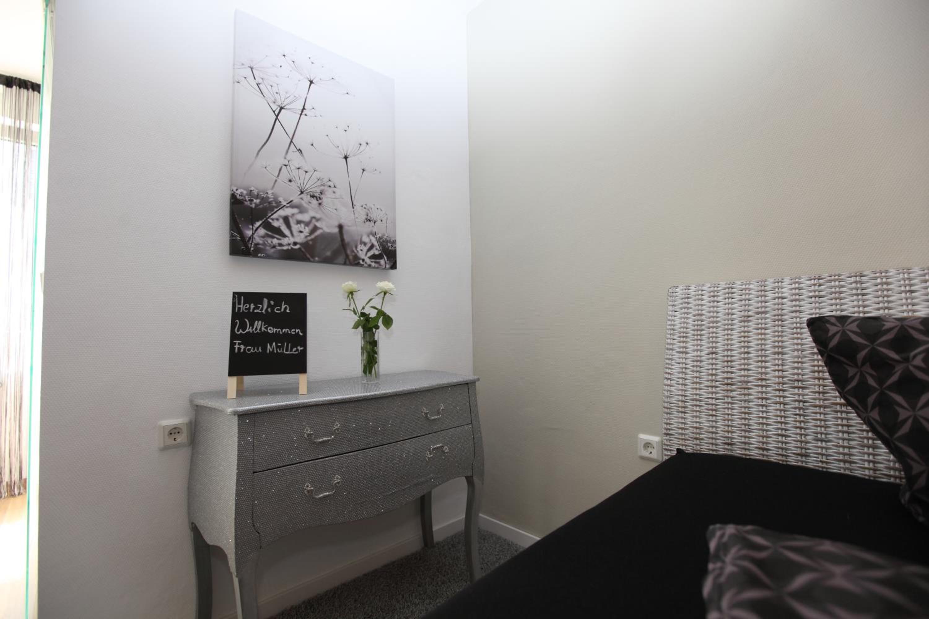 Comfort Single Room