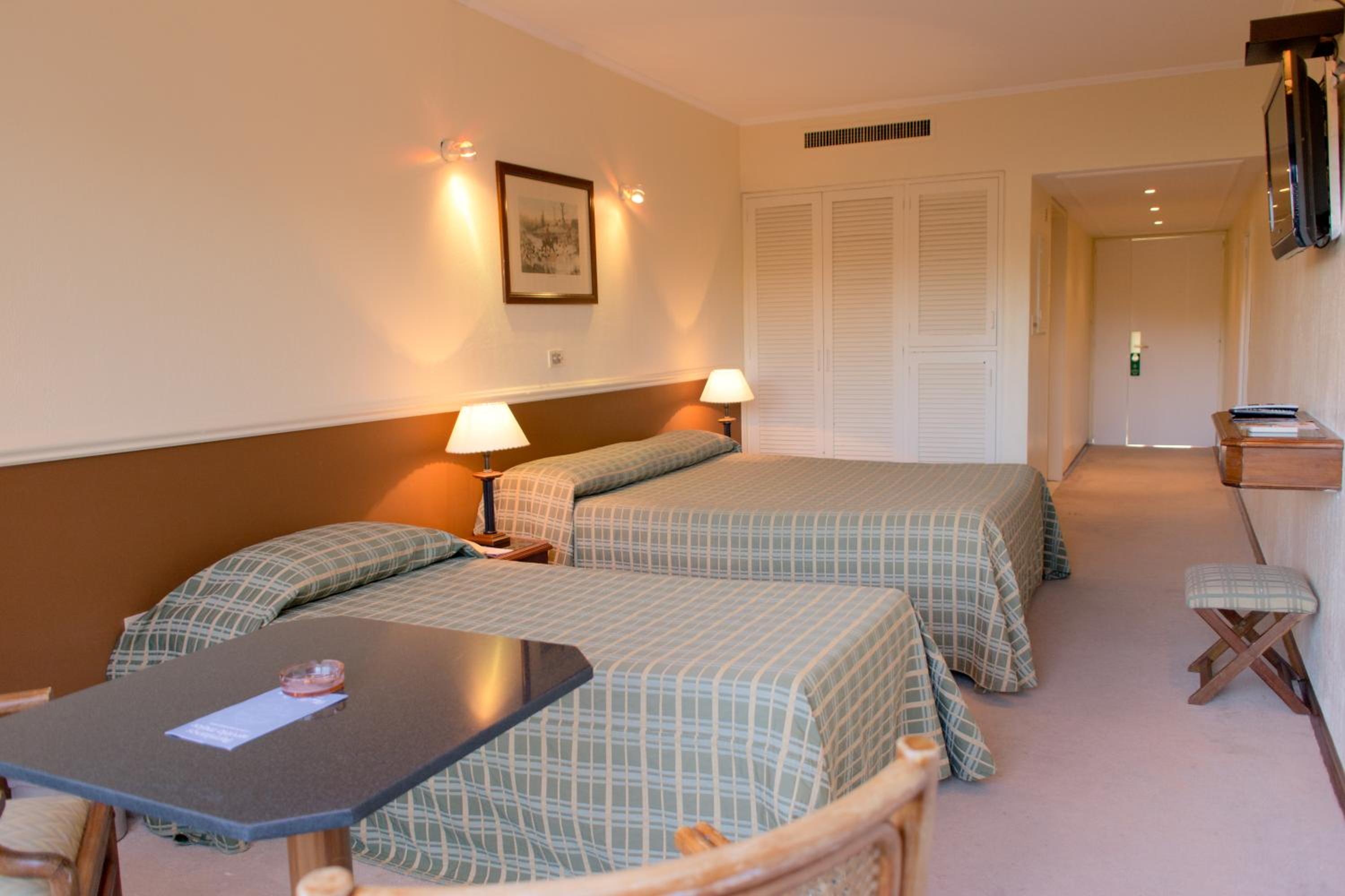 Standard Triple Room photo 2