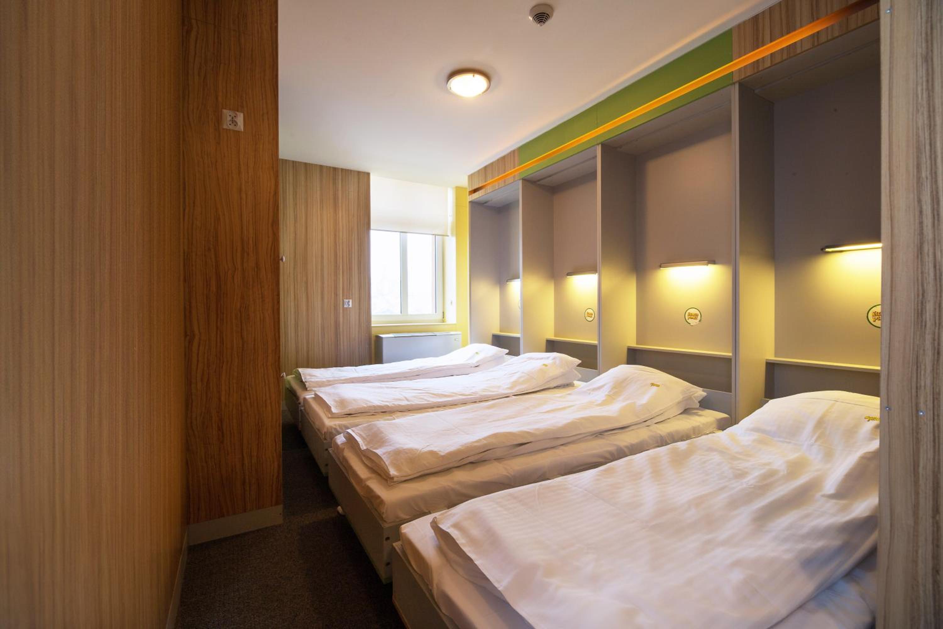 Double Room - Photo 6