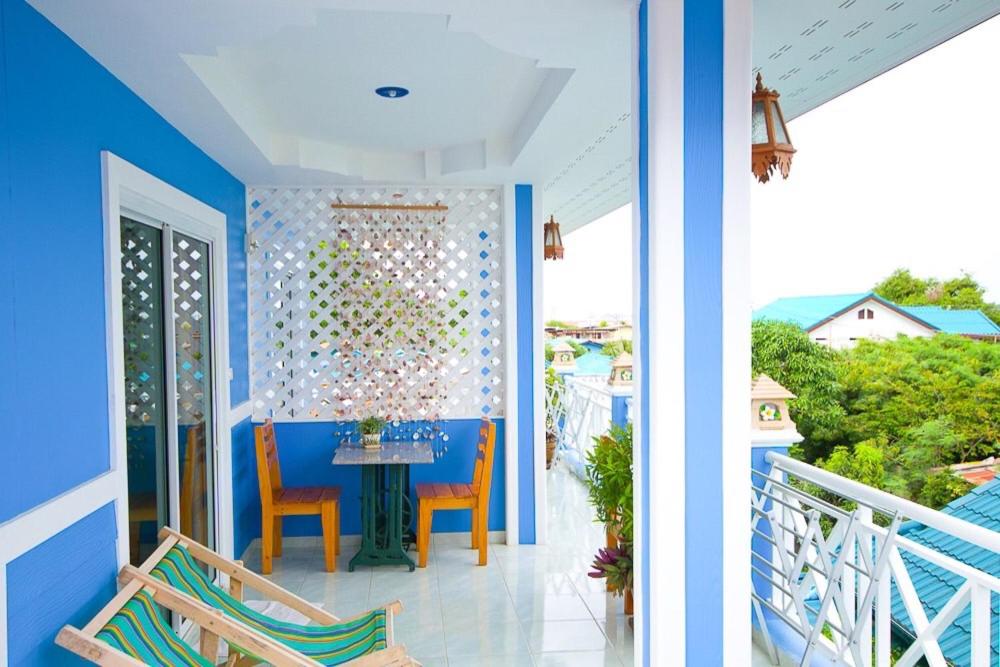 Triple Room with Balcony photo 3