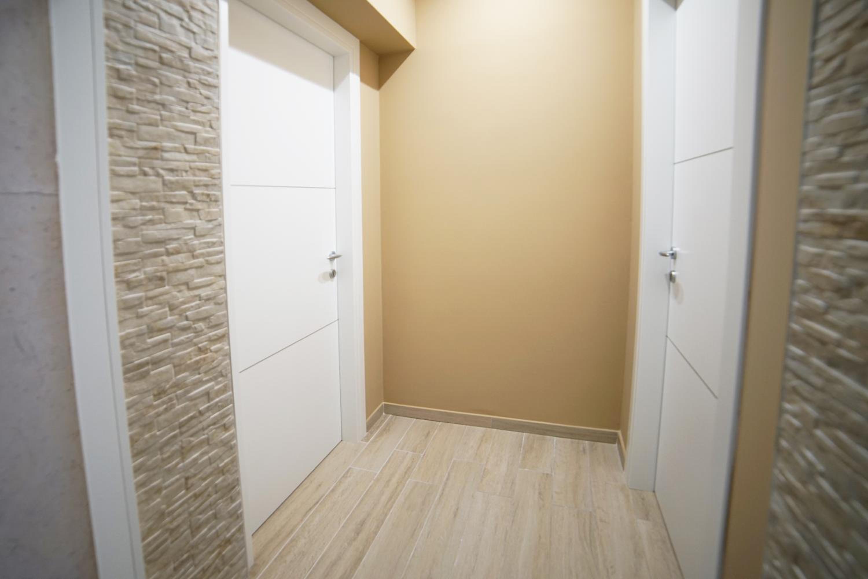 Deluxe Room - Photo 1