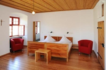 Triple Room with Shared Bathroom