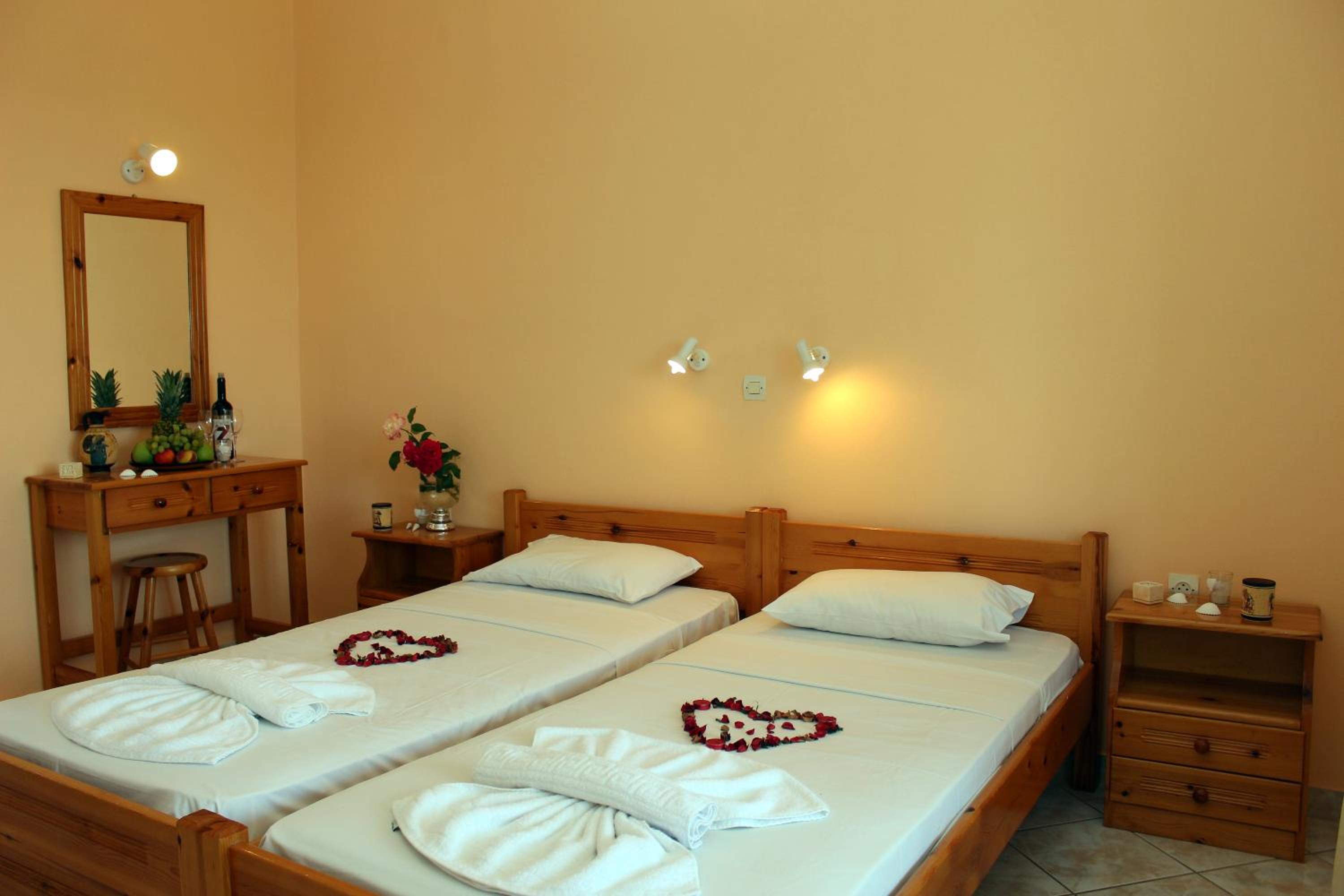 Studio With Pool View