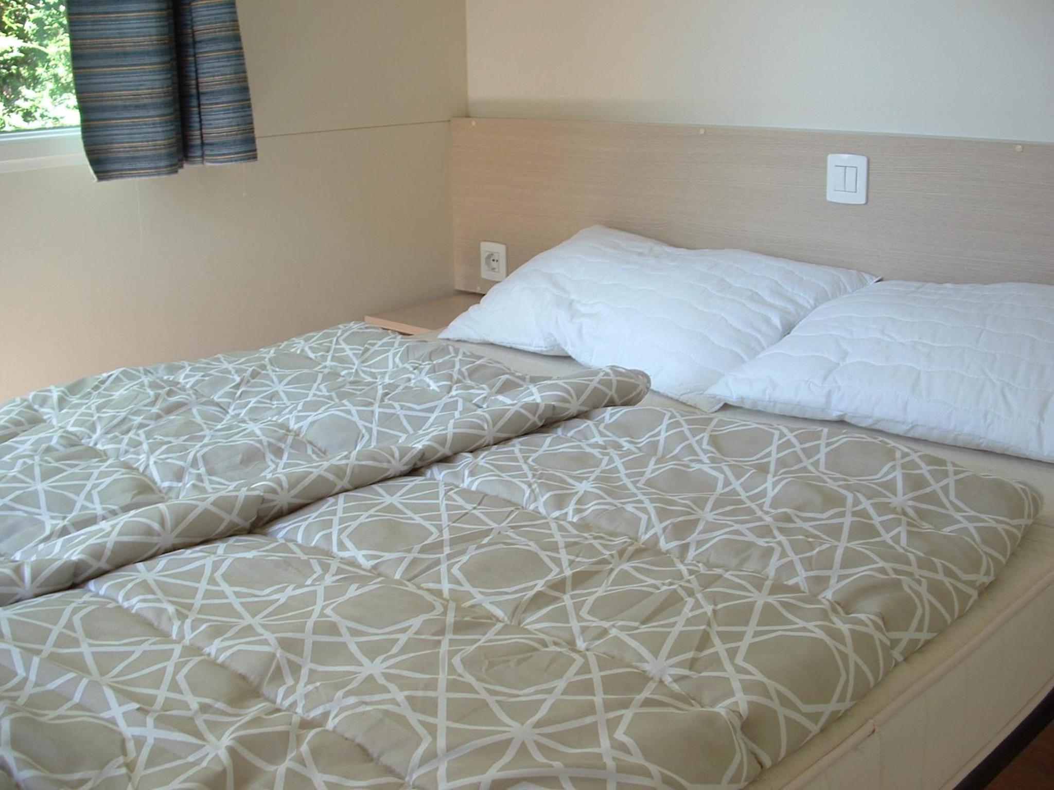 Mobile Home photo 1