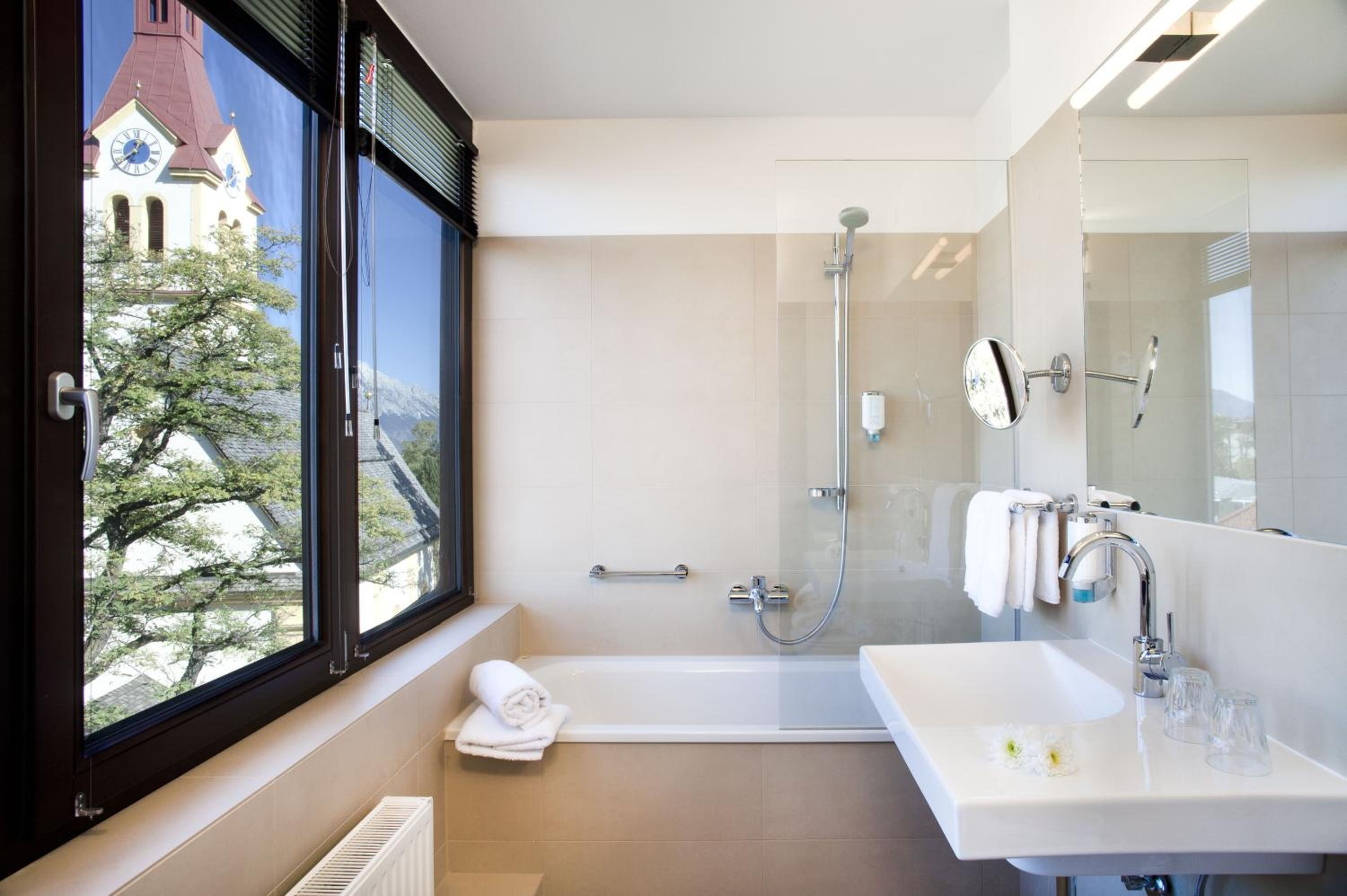 Double Room - Photo 9