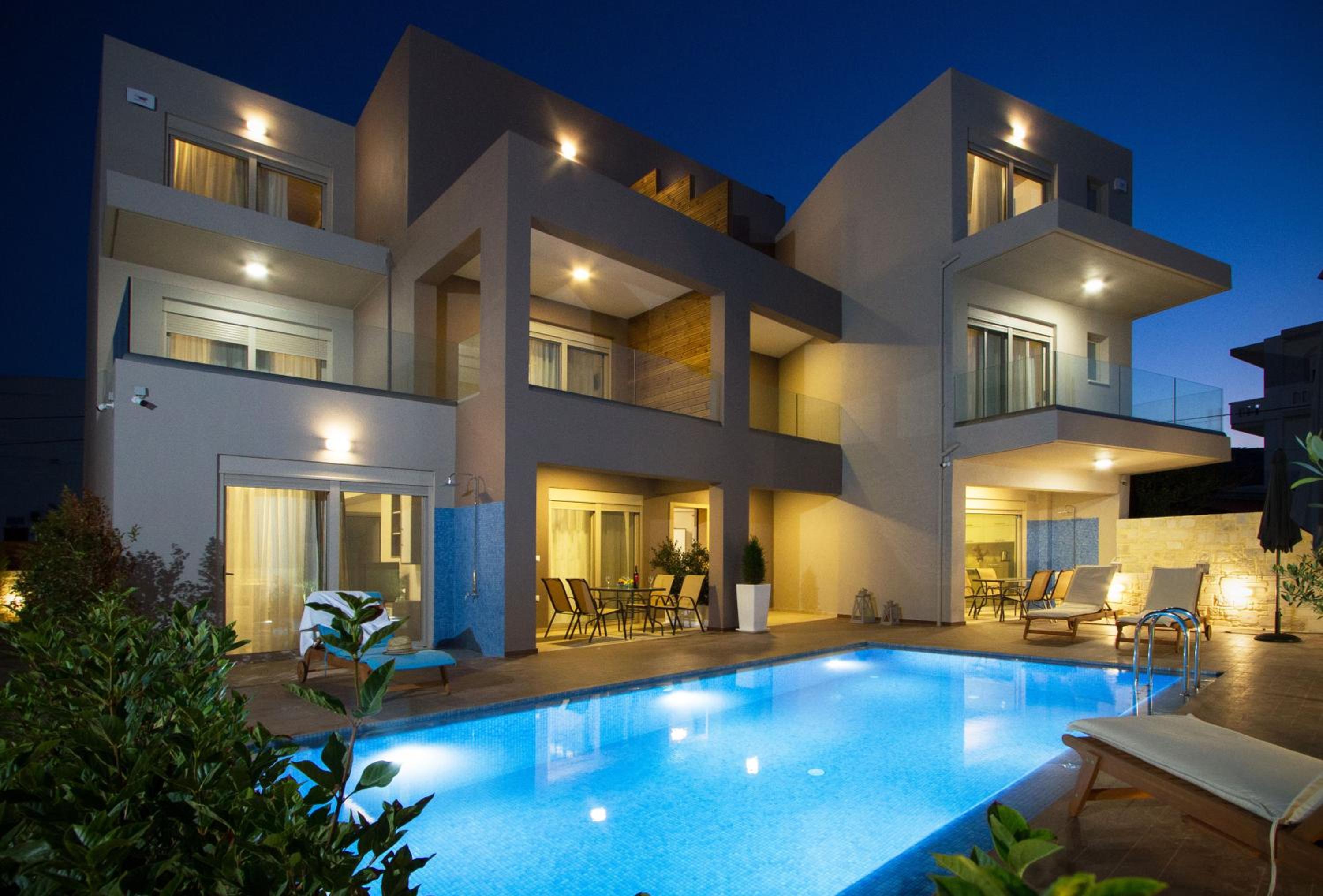 Standard Villa photo 2