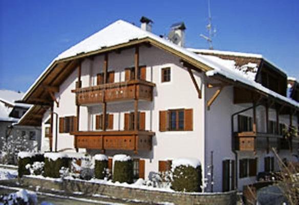 One-Bedroom Apartment (4 Adults) photo 3