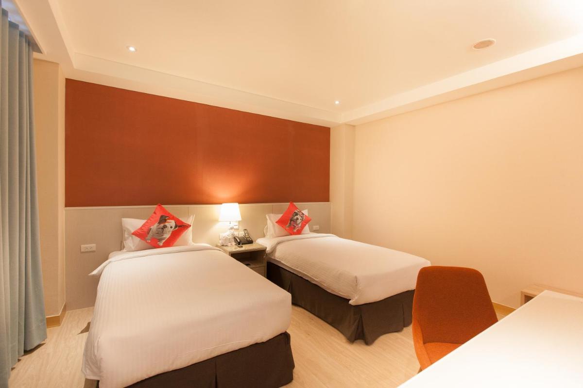 Standard Twin Room photo 3
