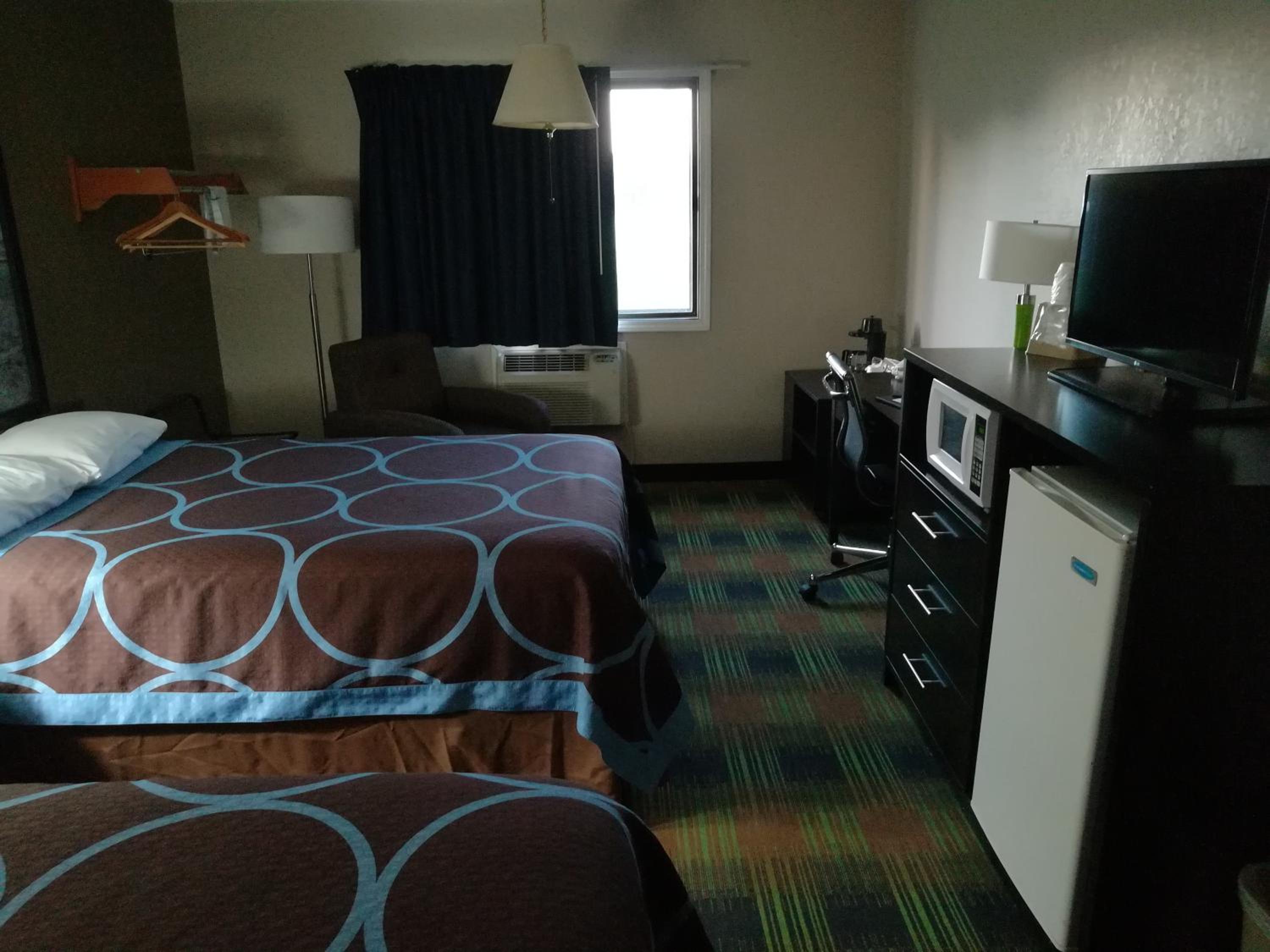 Double Room with Two Double Beds - Non-Smoking photo 2