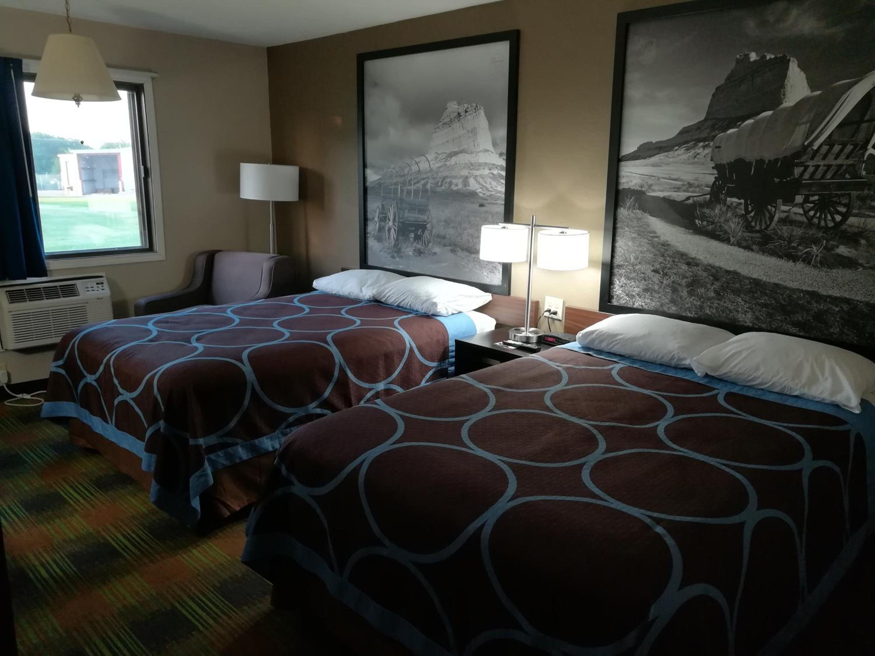 Double Room with Two Double Beds - Non-Smoking photo 3