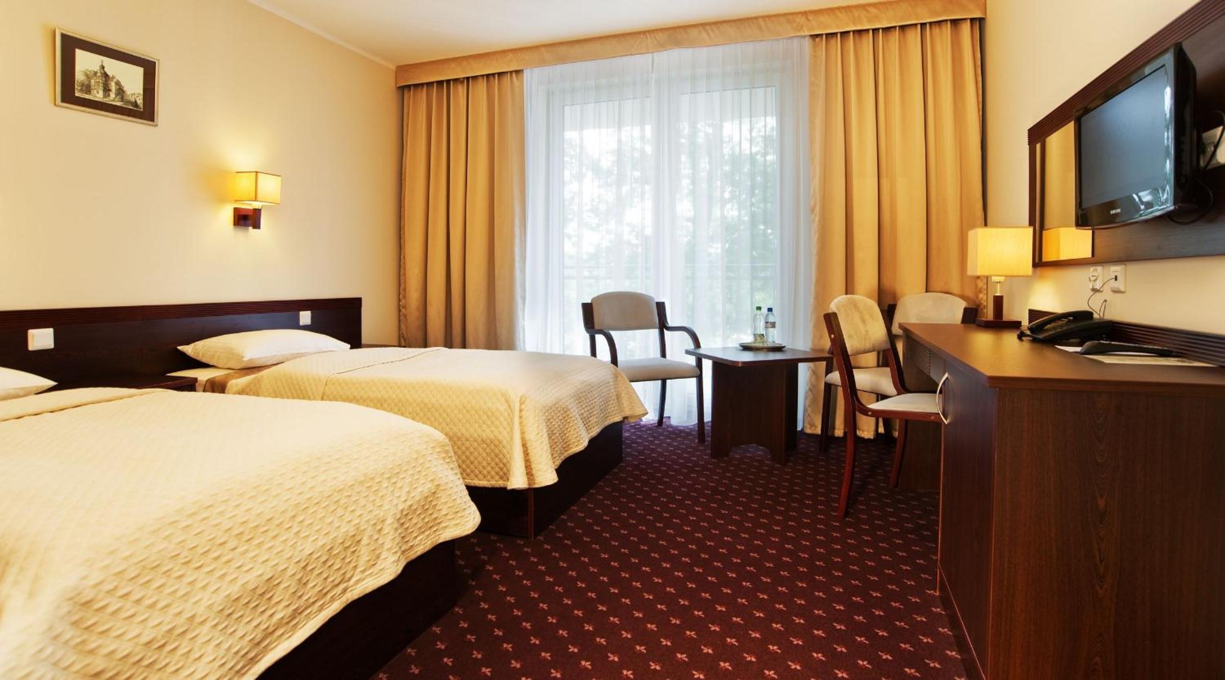 Double or Twin Room - Photo 1