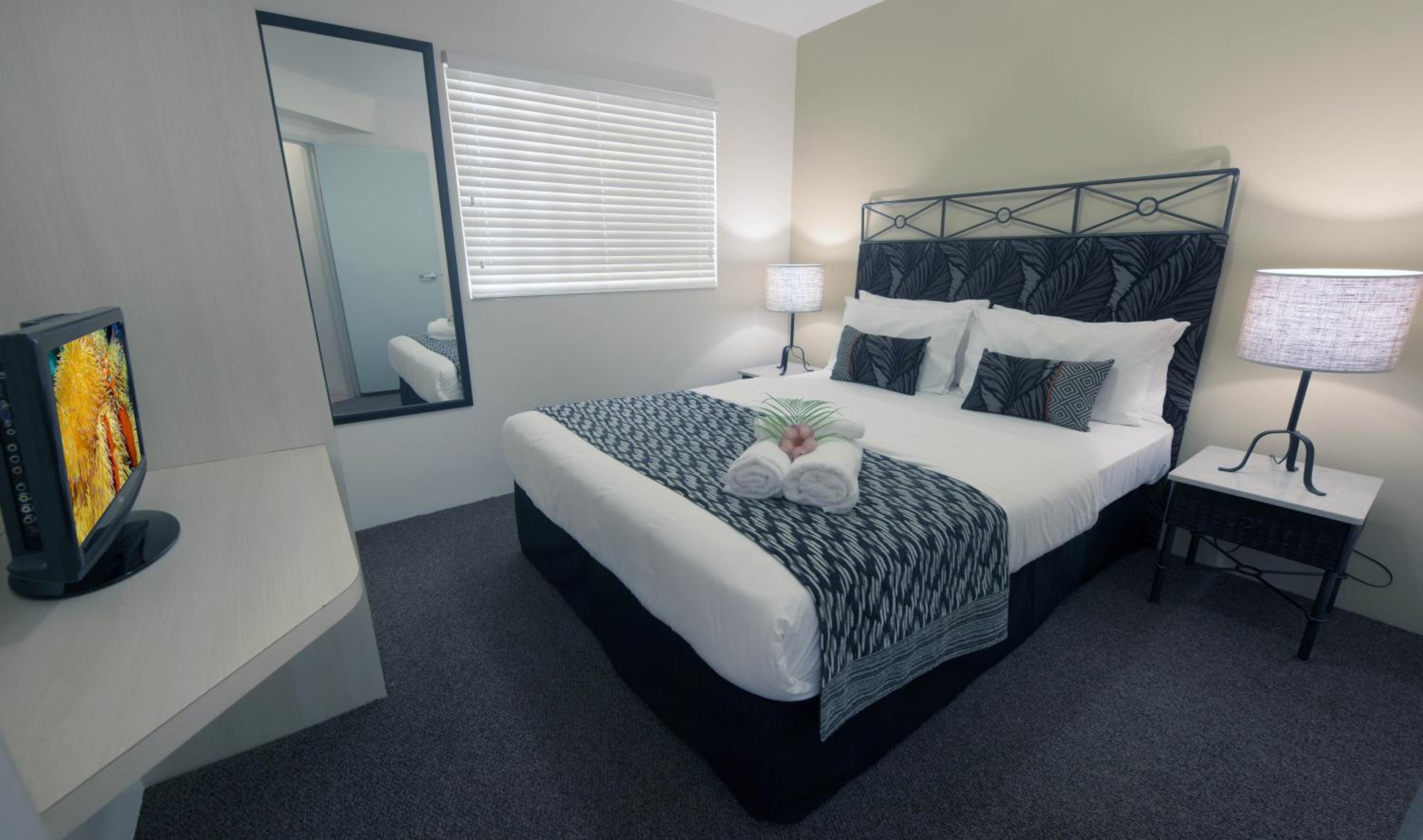 One-Bedroom Apartment - Photo 26