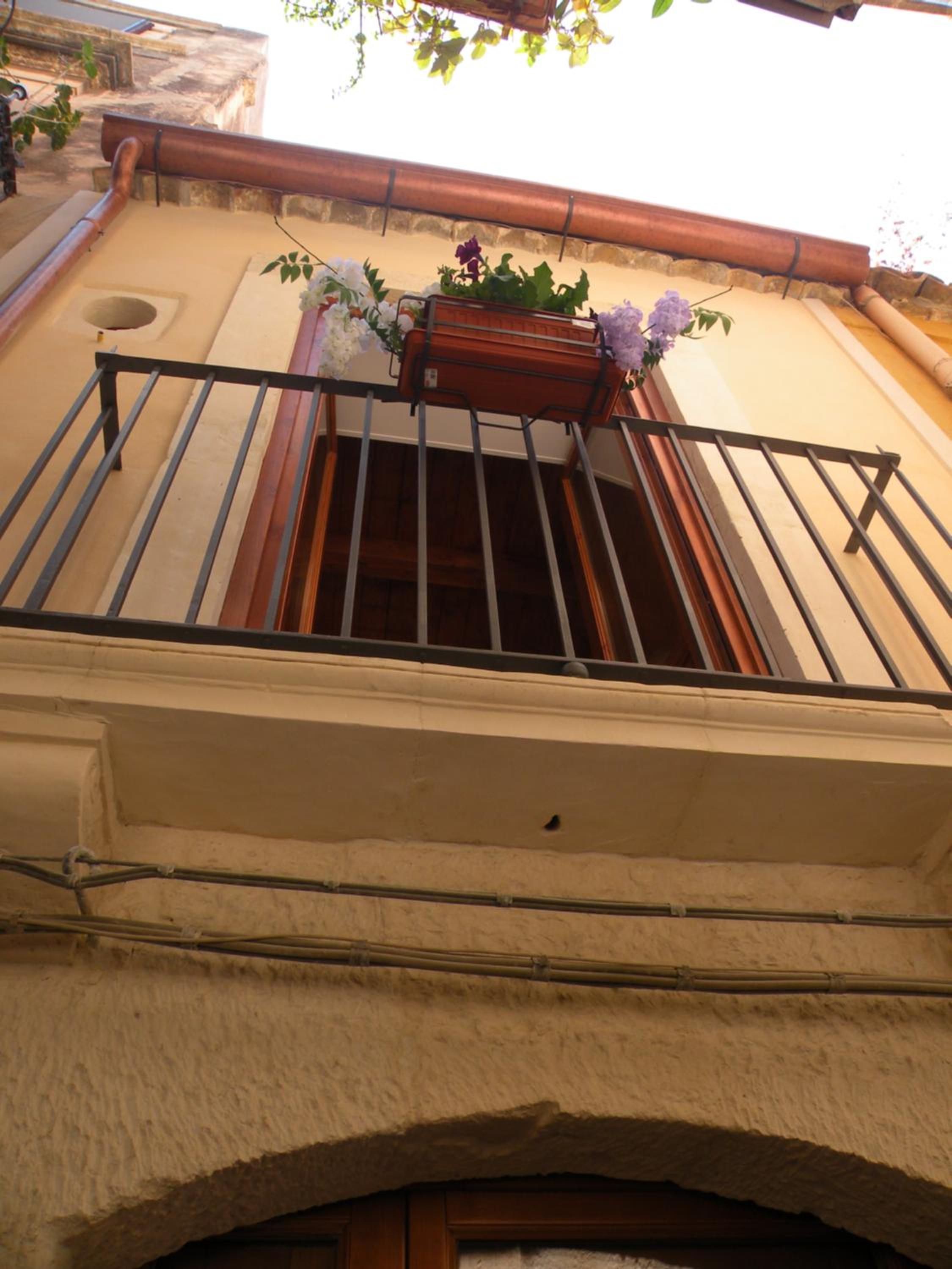 Two-Bedroom Apartment - Photo 15